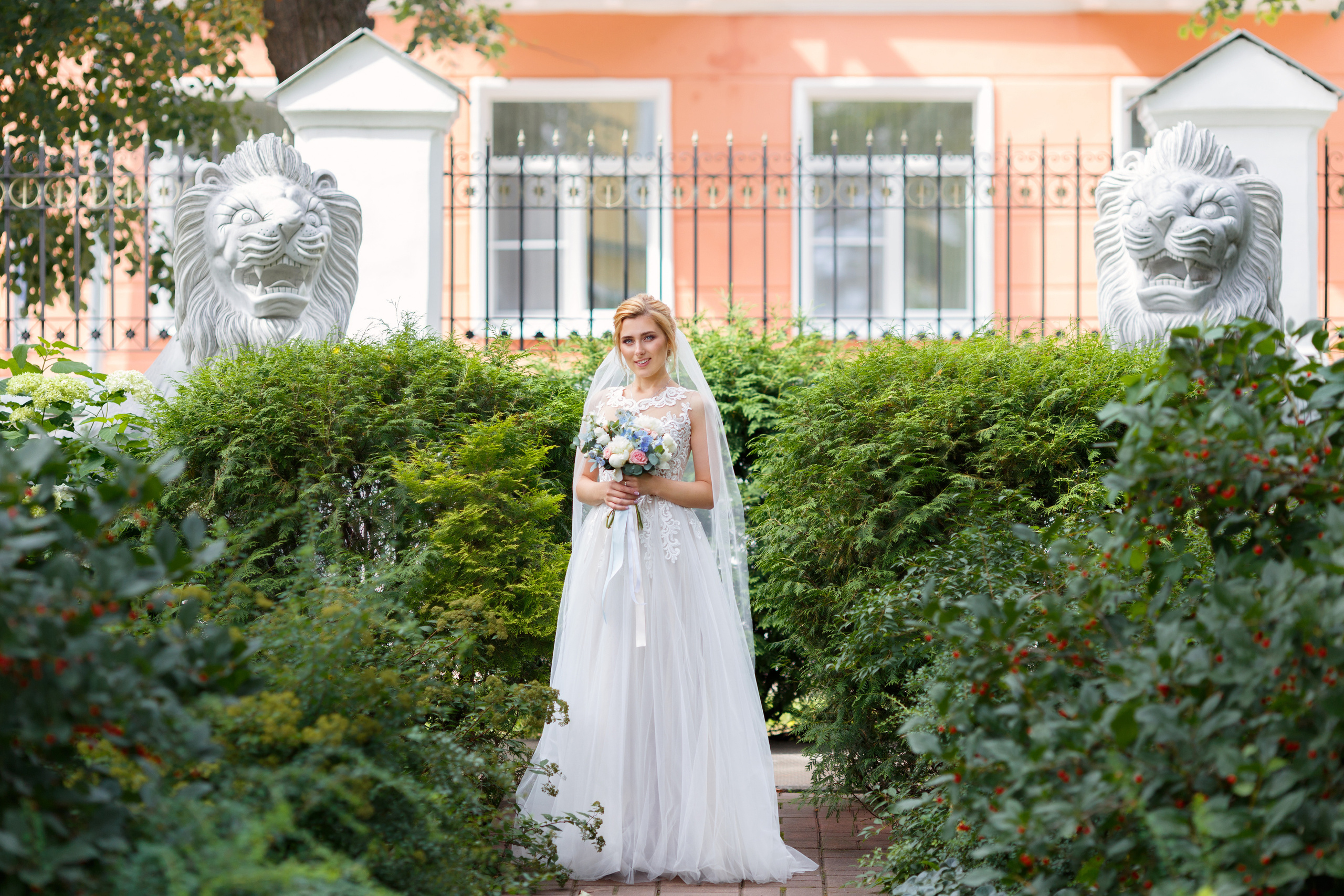 Свадебная фотосессия в Ярославле. Свадебный и семейный фотограф в Ярославле Александр Лобков
