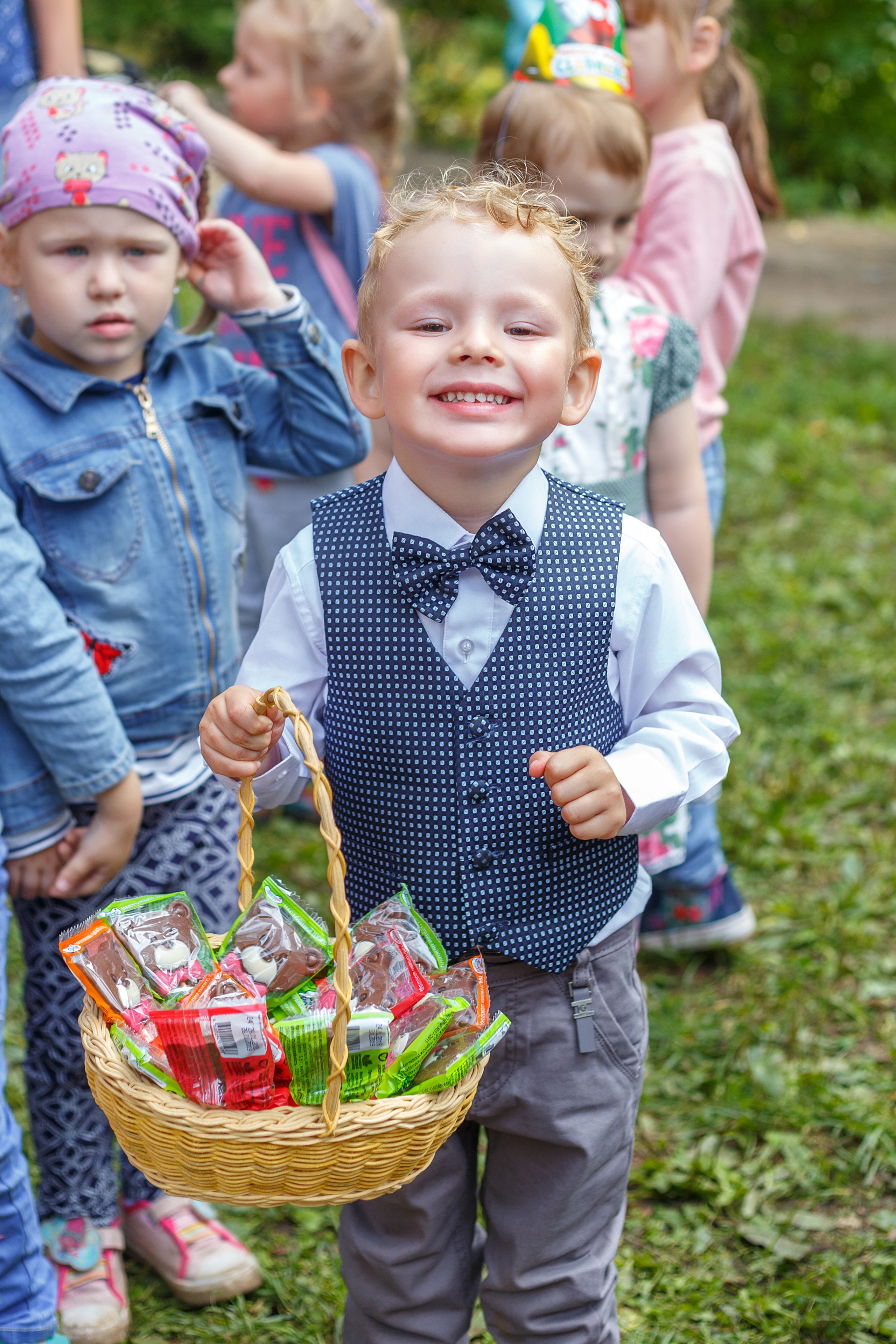 Фотосъемка Дней рождений, выпускных, юбилеев, праздников, корпоративов. Свадебный и семейный фотограф в Ярославле Александр Лобков