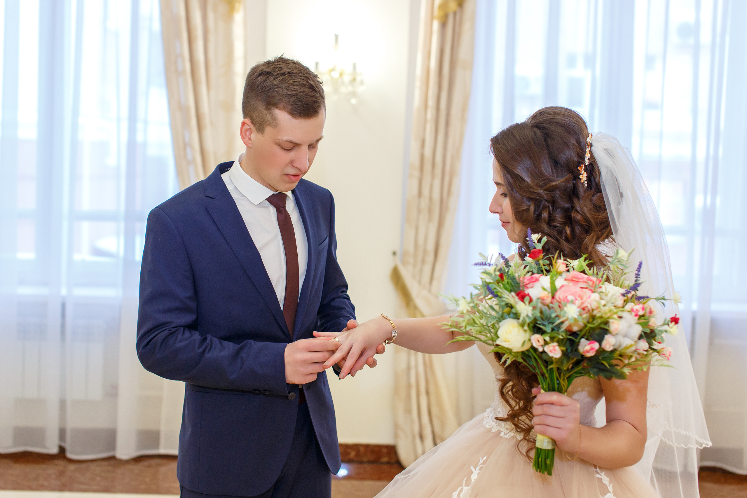 Свадебная фотосессия в Ярославле. Свадебный и семейный фотограф в Ярославле Александр Лобков