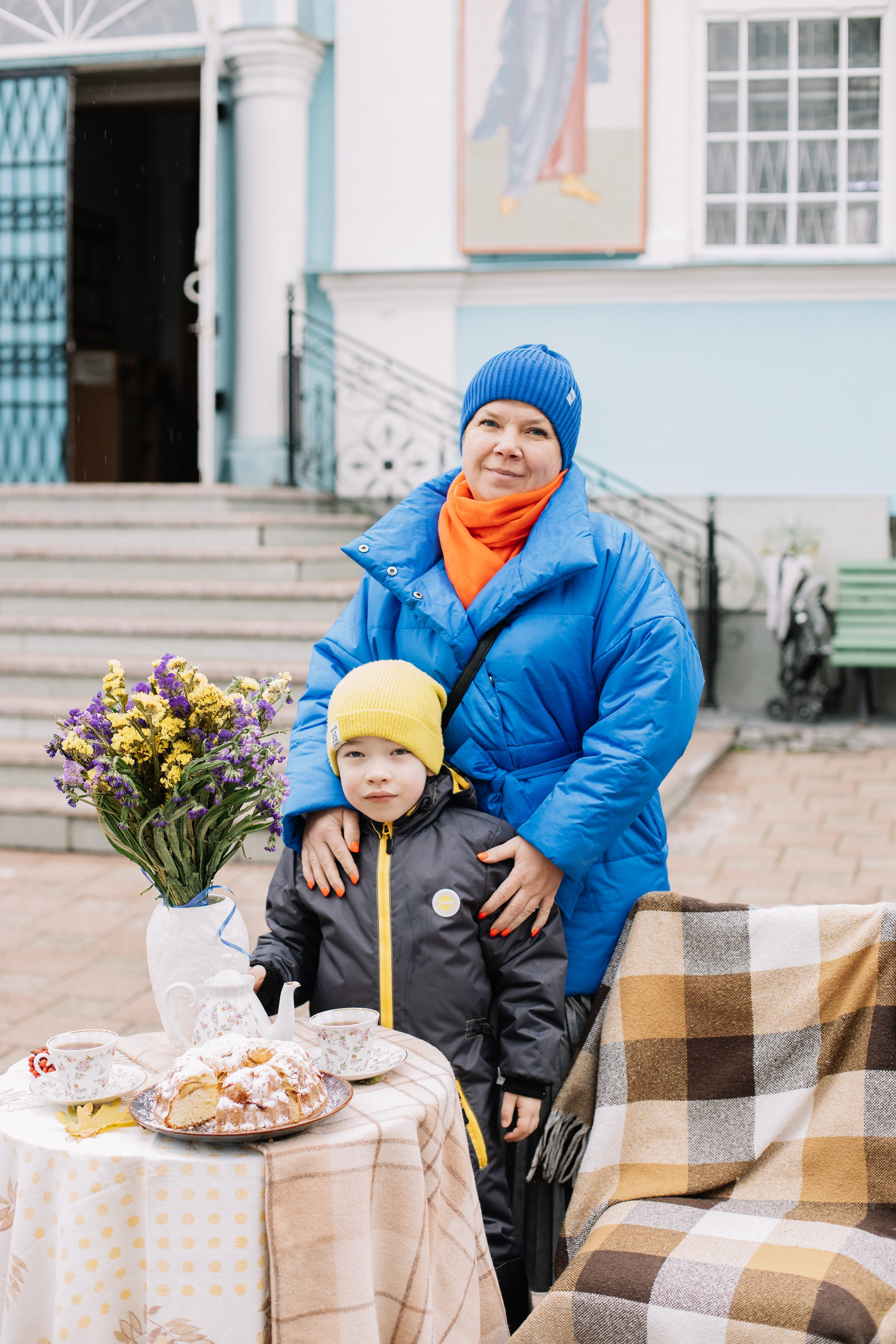 Покров в храме Иоанна Предтечи. Семейный фотограф Трусова Евгения в Екатеринбурге