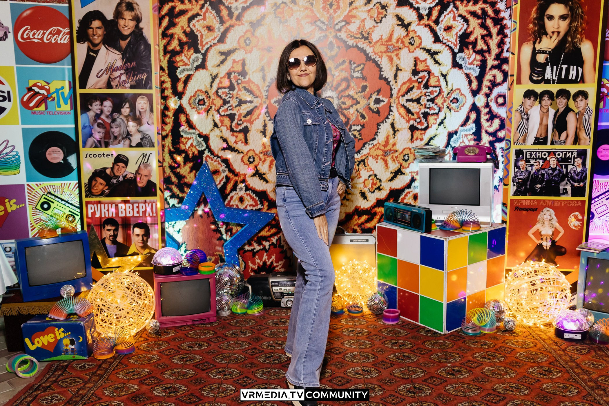 Ресторан «Империя»: Вечеринка 90-х