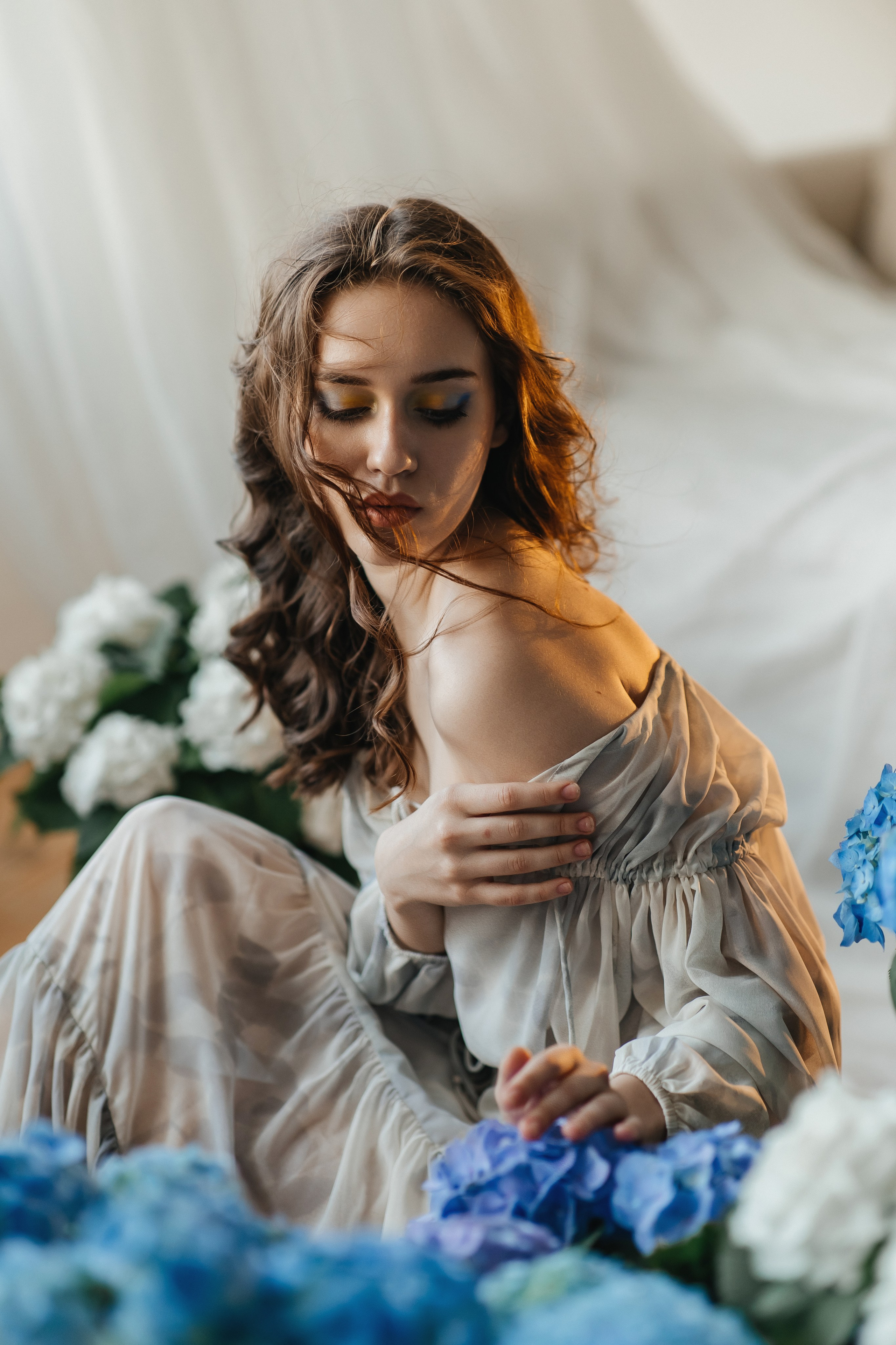 Портретная фотосессия в гортензиях