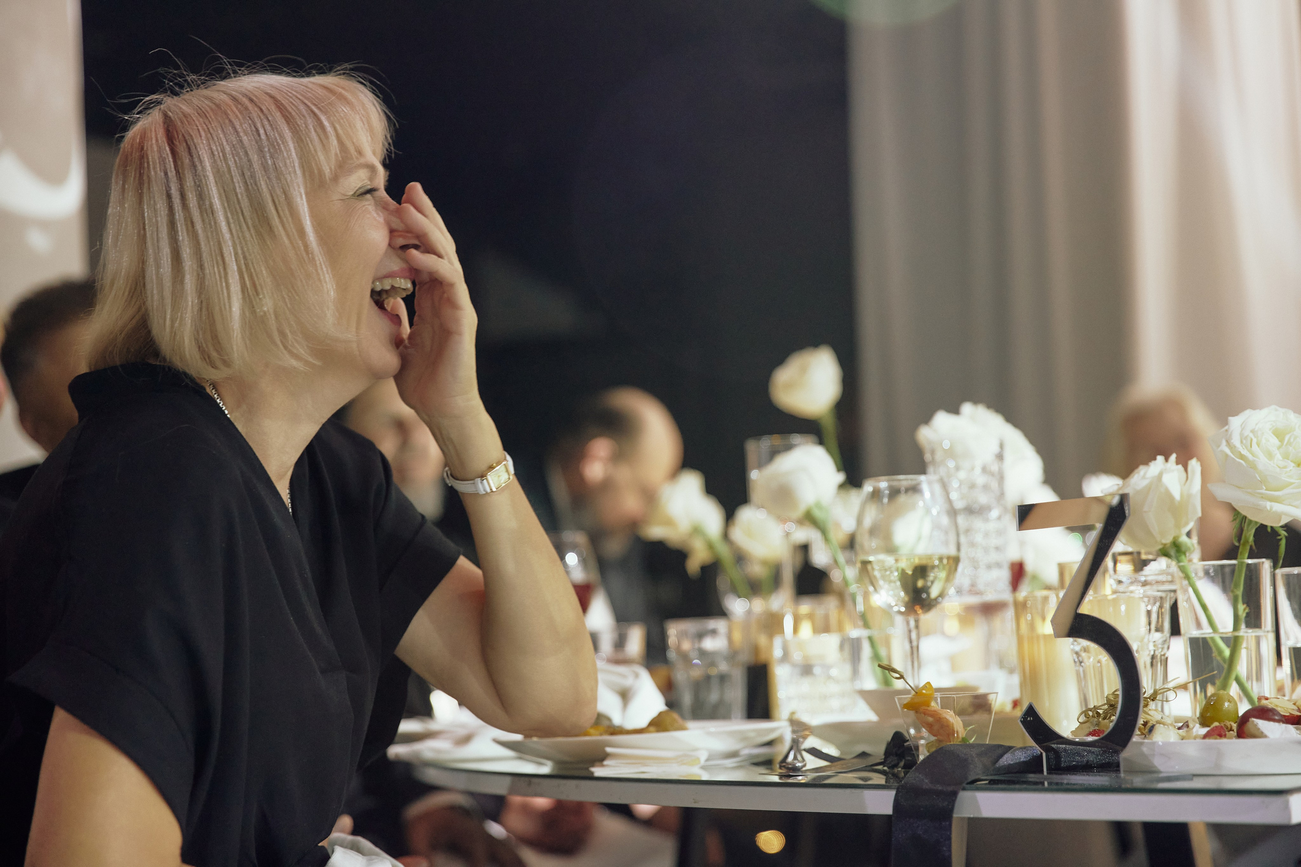 A MIRROR IS ONLY A HEART. Дмитрий Мазуркевич: Профессиональный Репортажный Фотограф