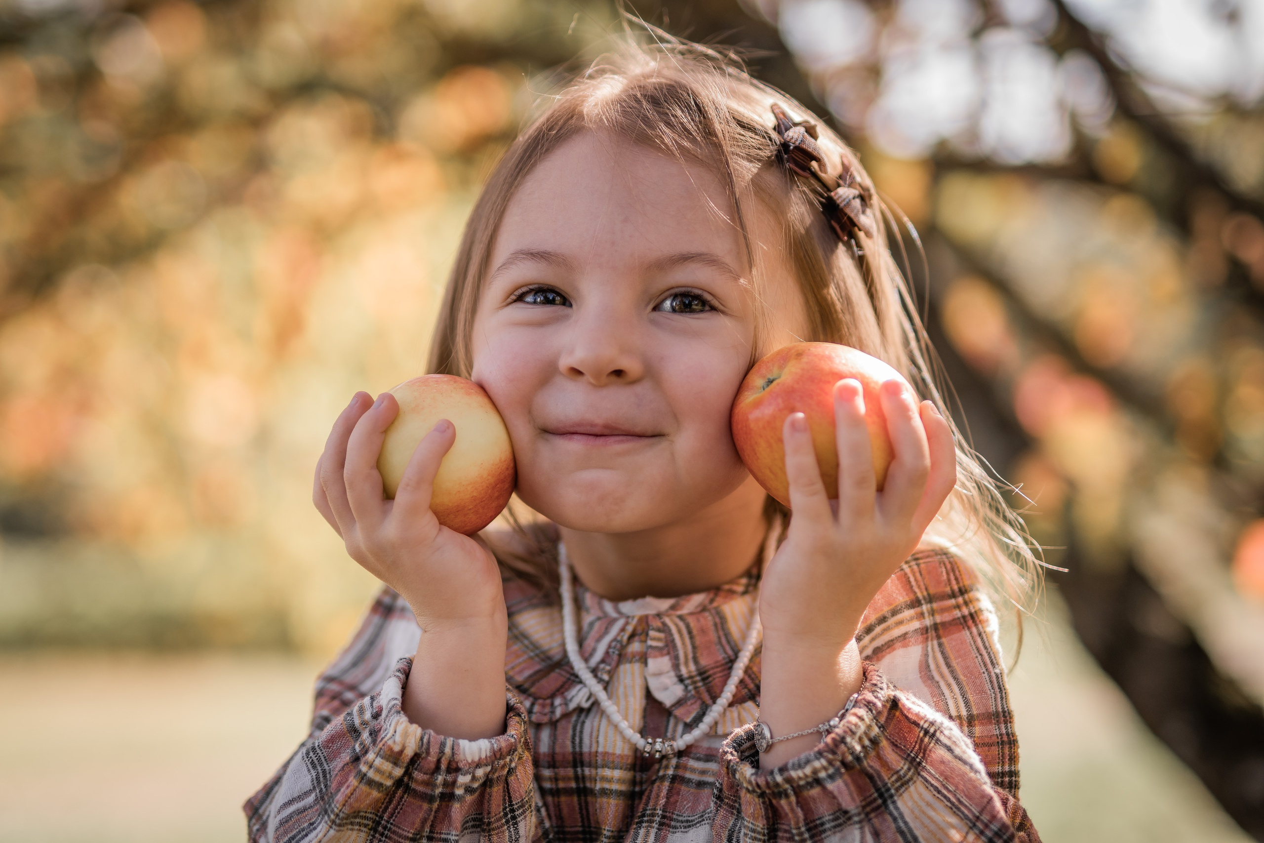 Яблоки. Семейный фотограф Ефремова Виктория