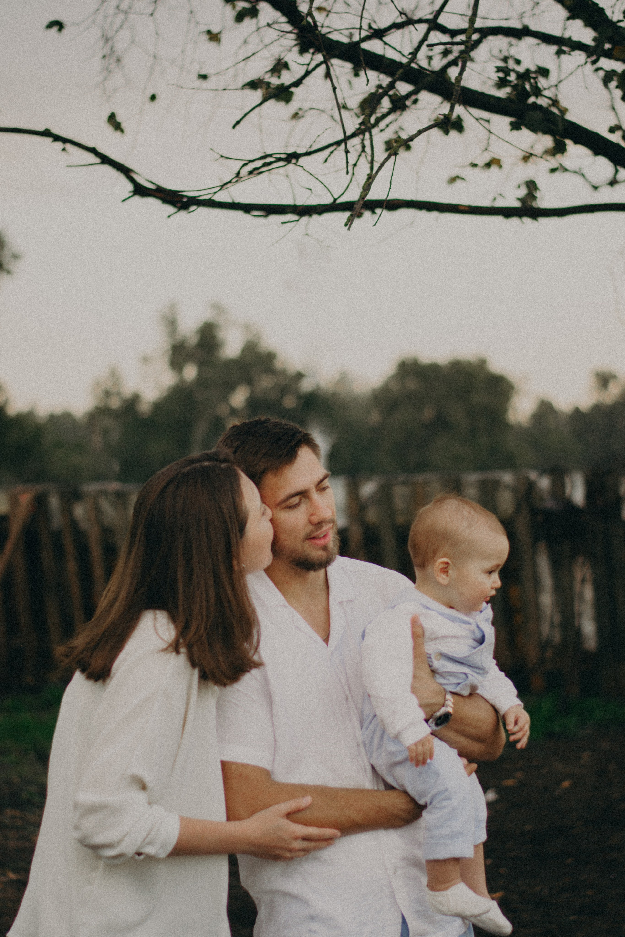 Семья с малышом на природе. Женский и семейный фотограф в Казани Гульназ Гизетдинова