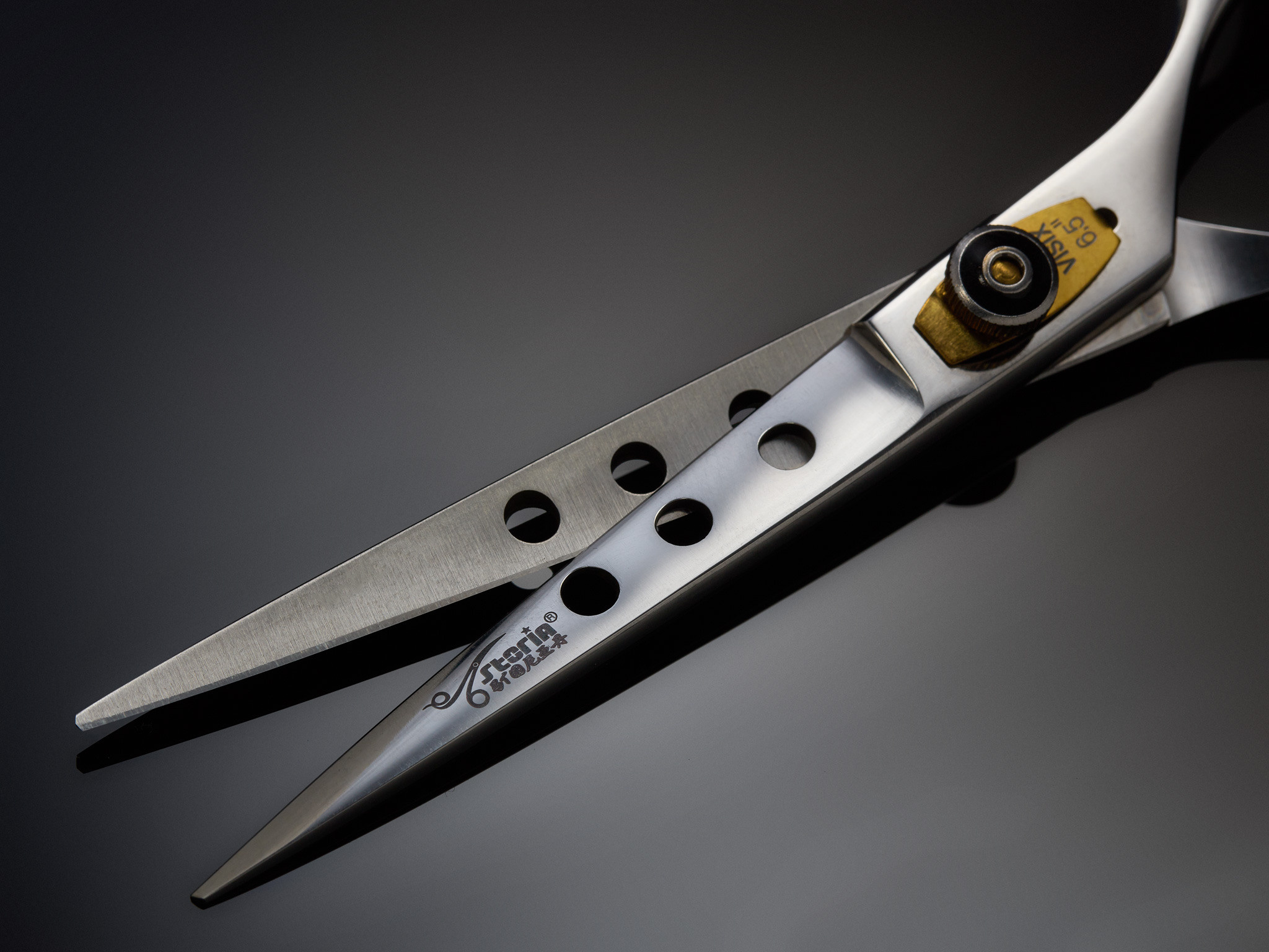 Имиджевая и рекламная фотосъемка товаров в Санкт-Петербурге. Фотограф Дмитрий Мельников. Санкт-Петербург