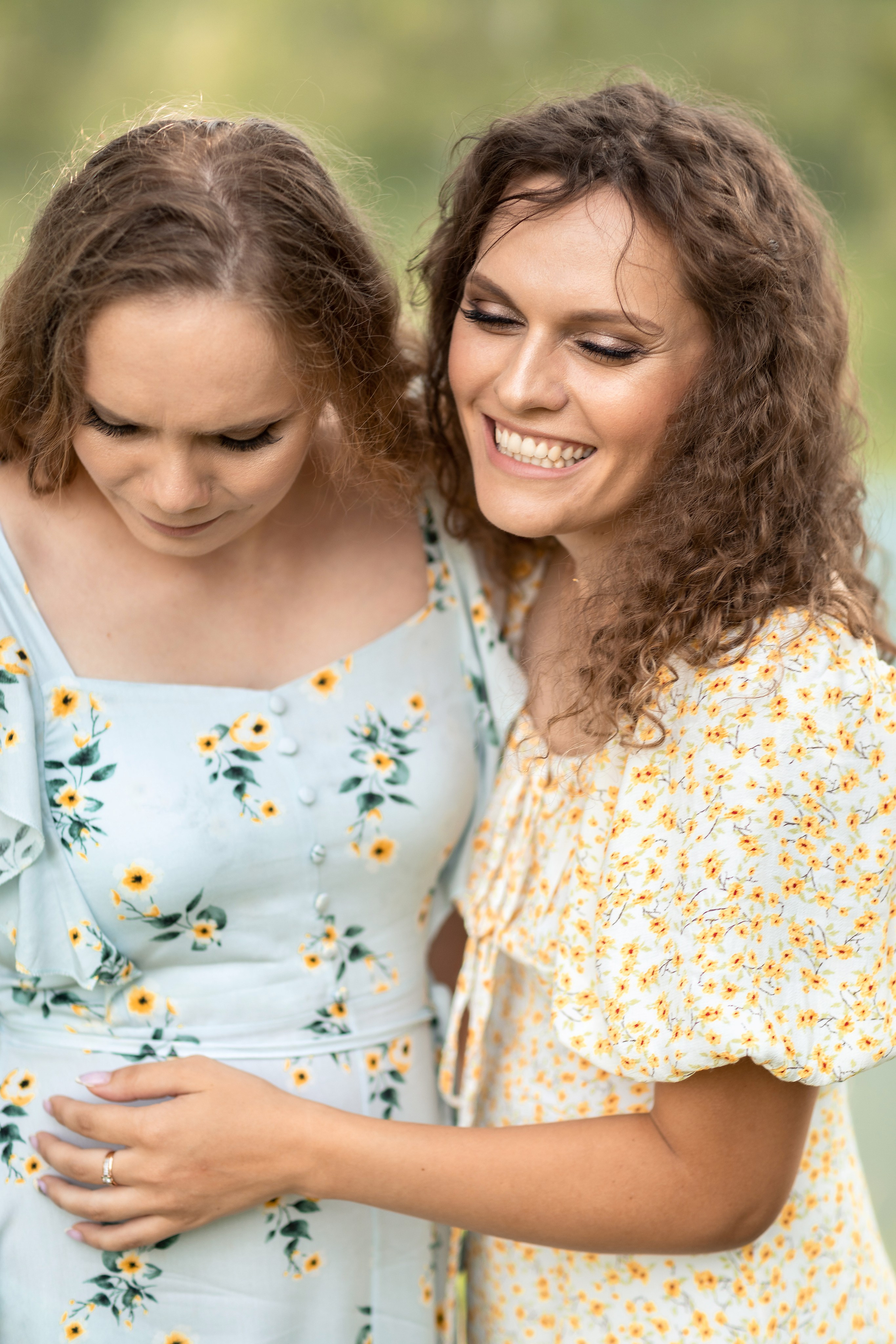 Маша и Наташа. Женский и семейный Фотограф В Усть-Каменогорске Юлия Журавлева