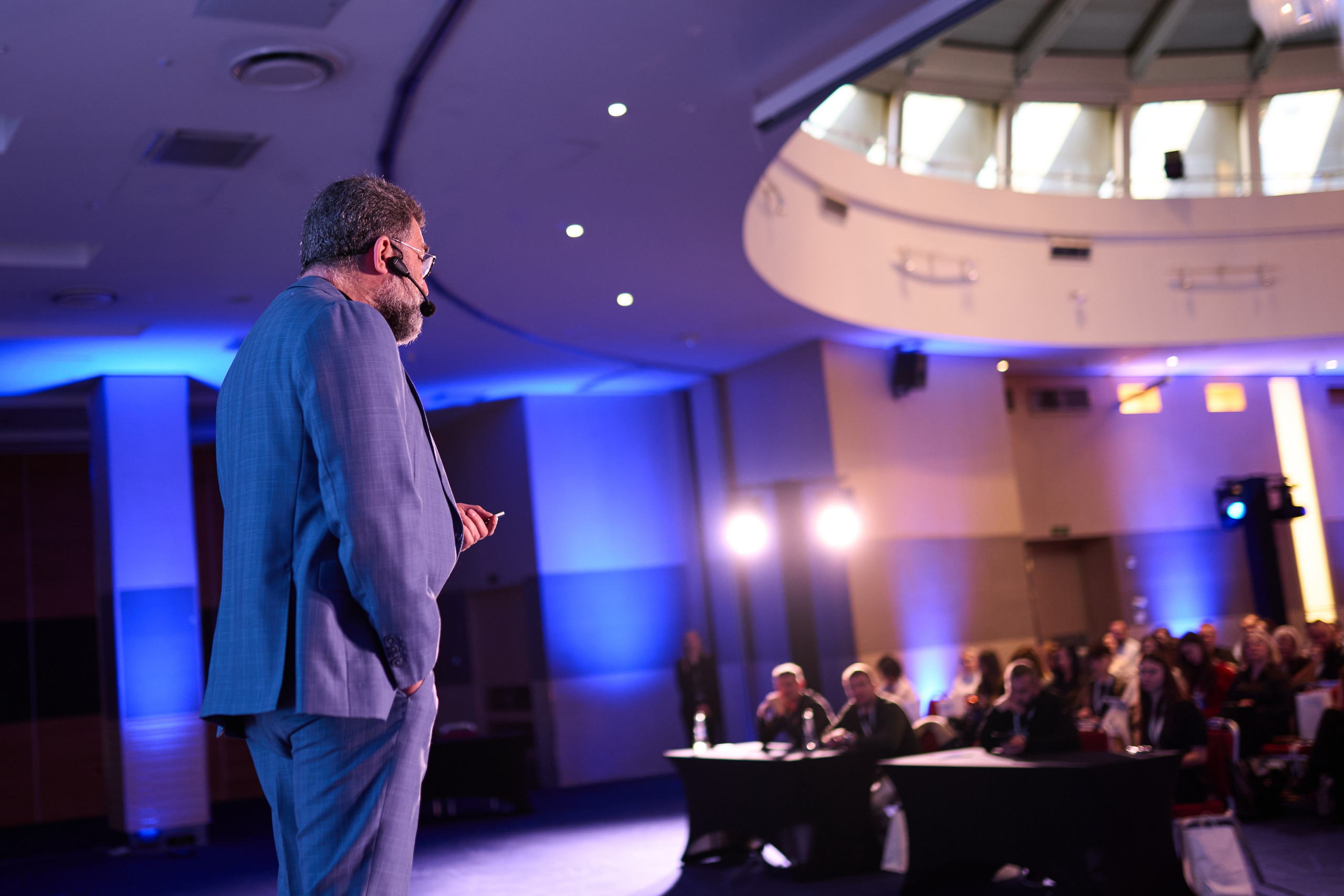 Форум «Точки Роста» — Бизнес-форум в СПБ. Репортажный фотограф в Санкт-Петербурге — Федор Борисов | Съемка мероприятий