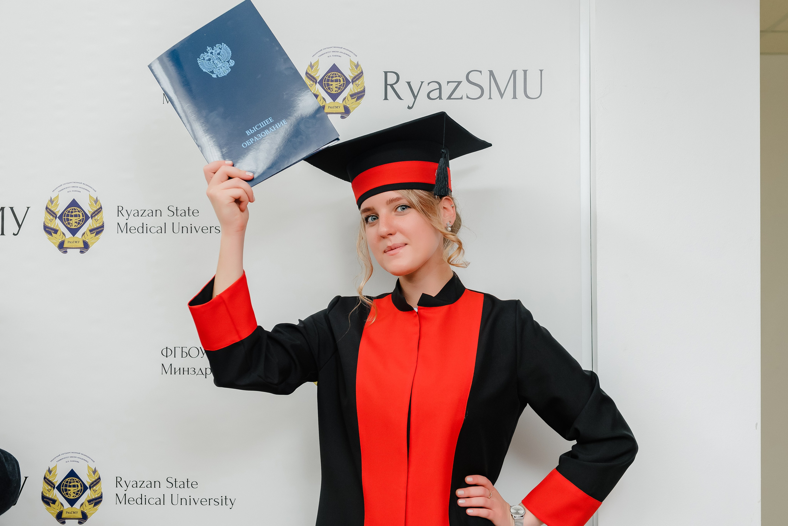 Выпускной РязГМУ. Фотограф Рязань. Дарья Дмитриева