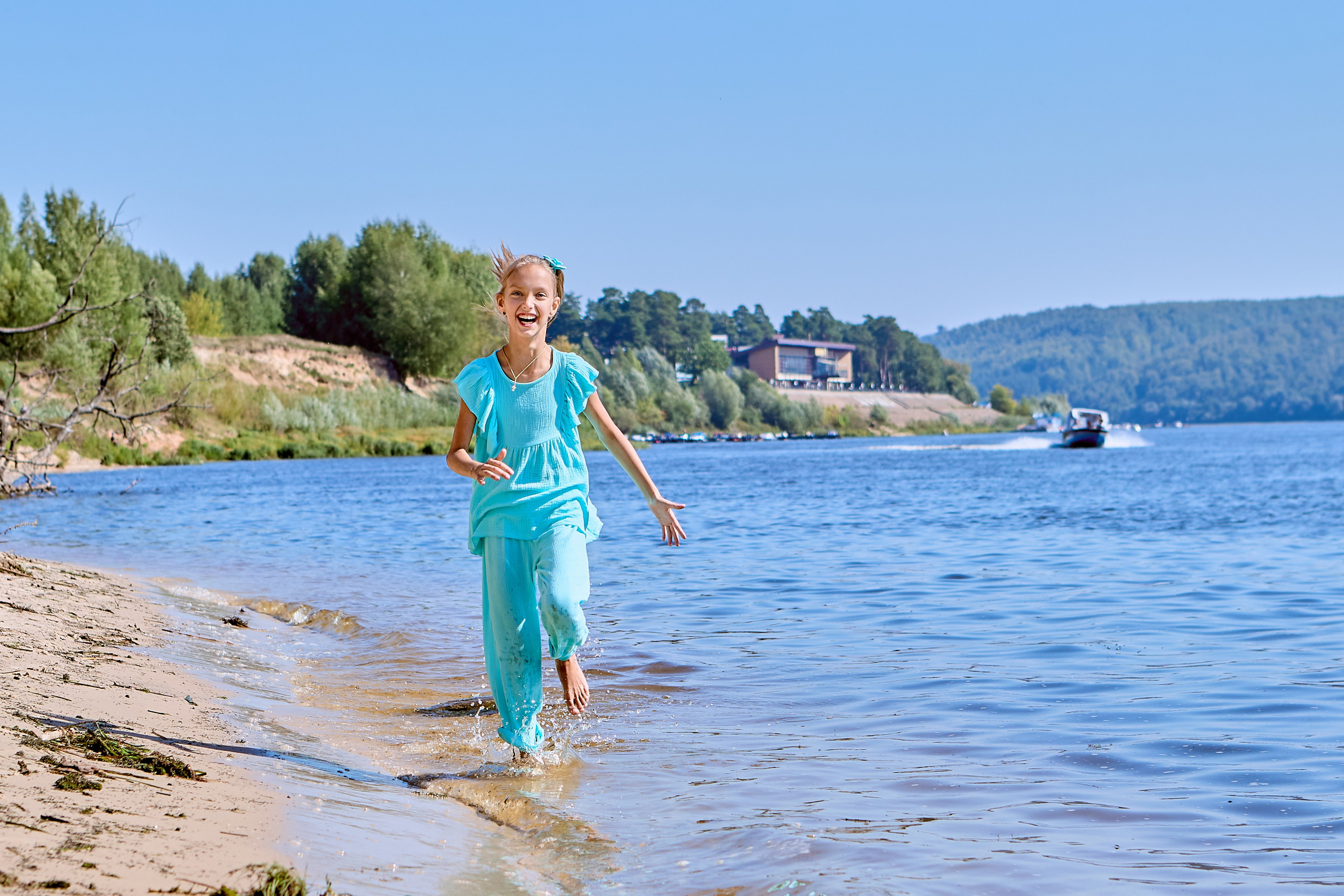 Фото у реки