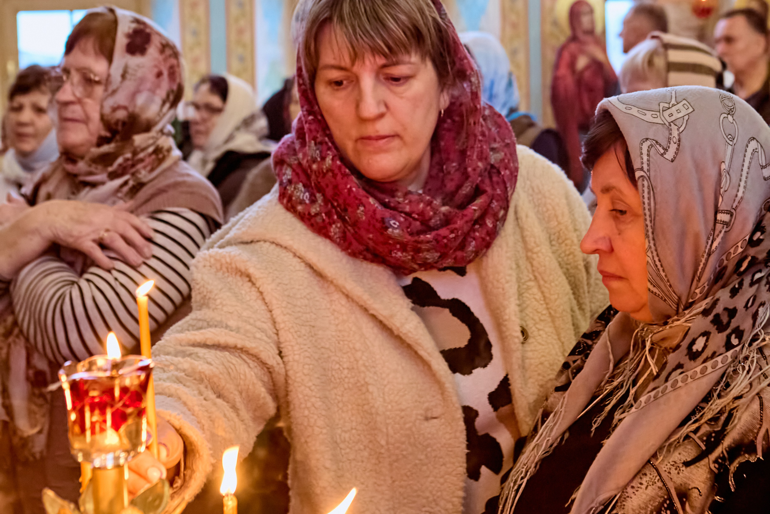 Фотографии во время богослужения
