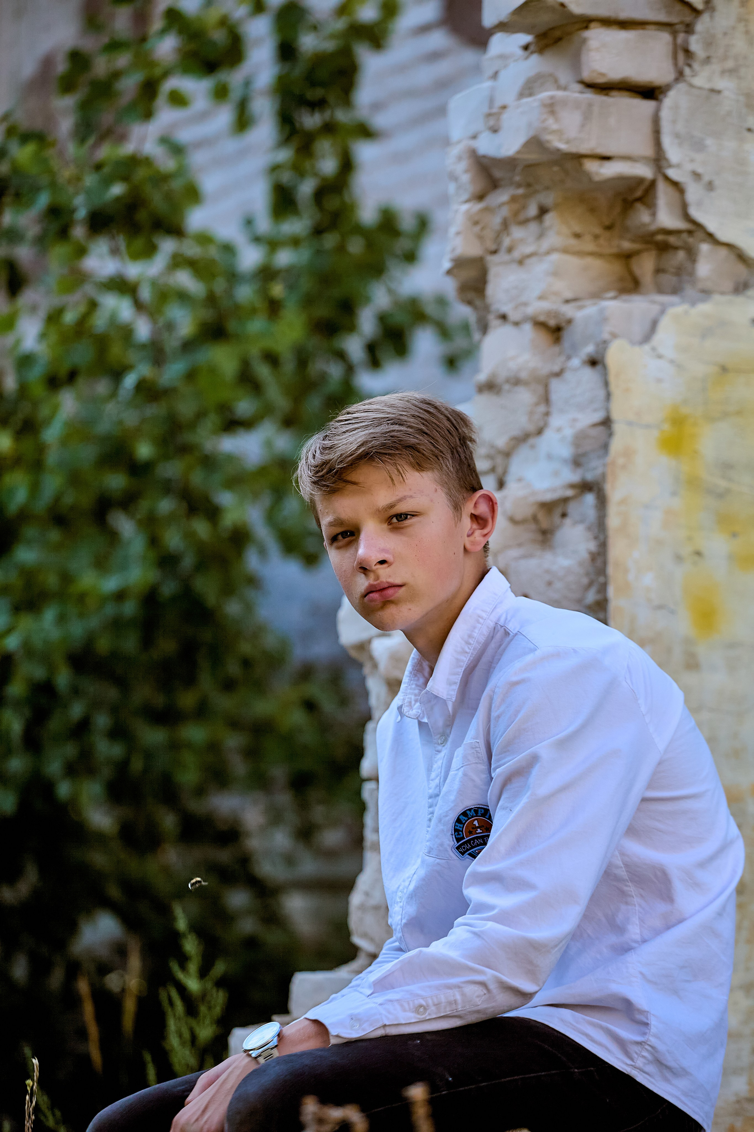 Фотосессия в деловом стиле для молодежи в заброшенном здании. Фотограф Николай Голованов г. Дзержинск