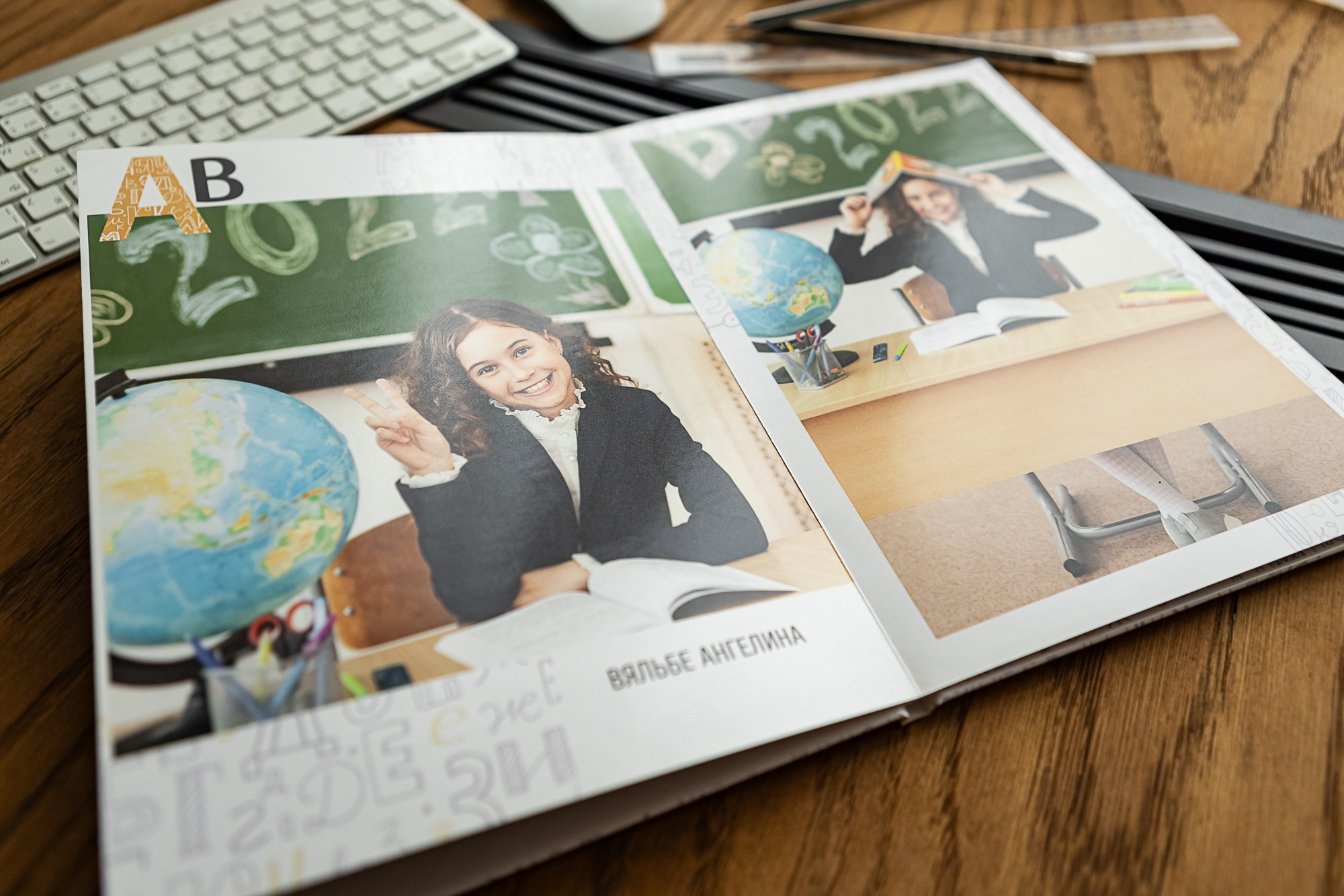 Предметное фото выпускного альбома