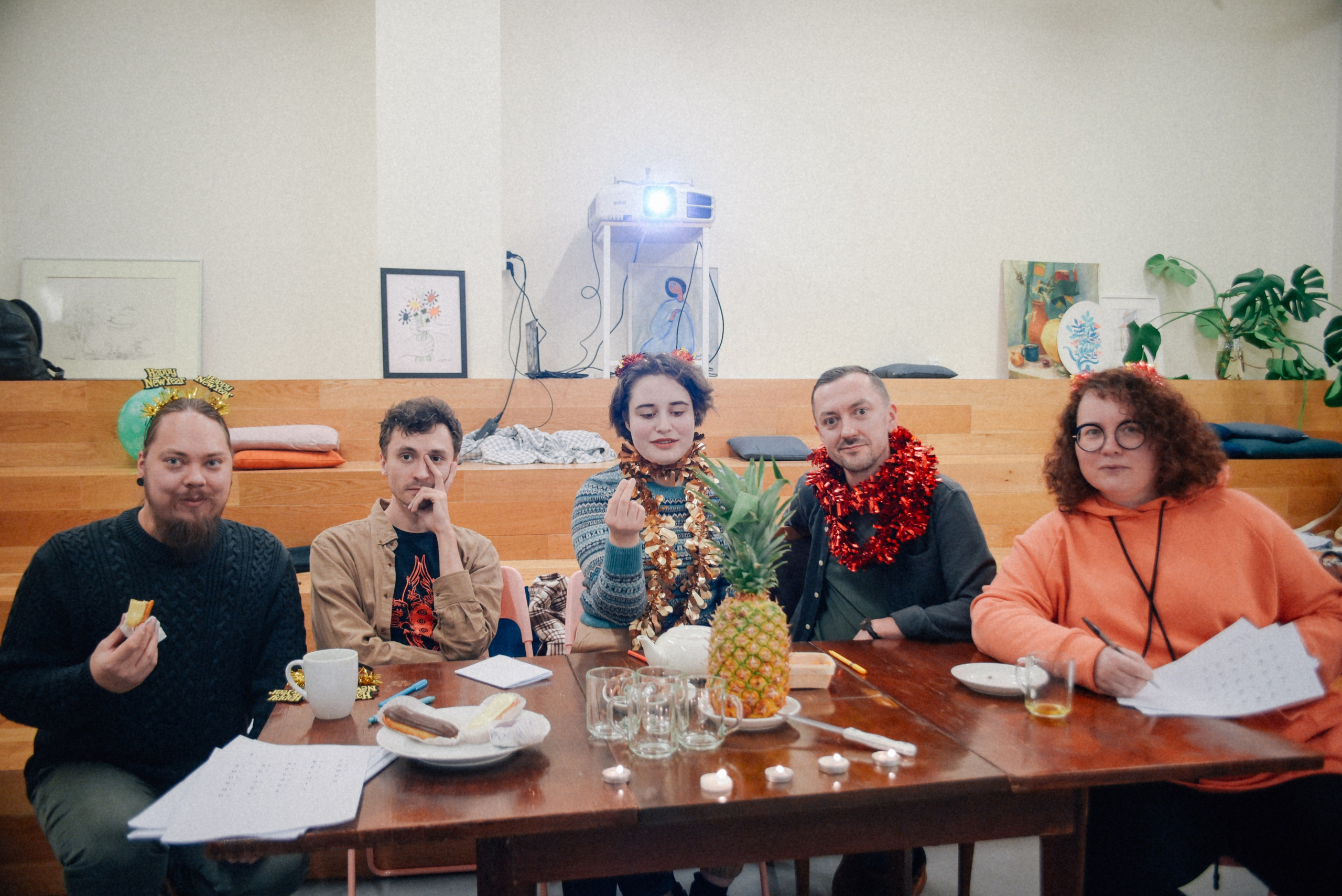 ЧТО ТЫ МЕЛЕШь Вечер вьетнамского караоке. Фотограф Лола Волна, город Москва