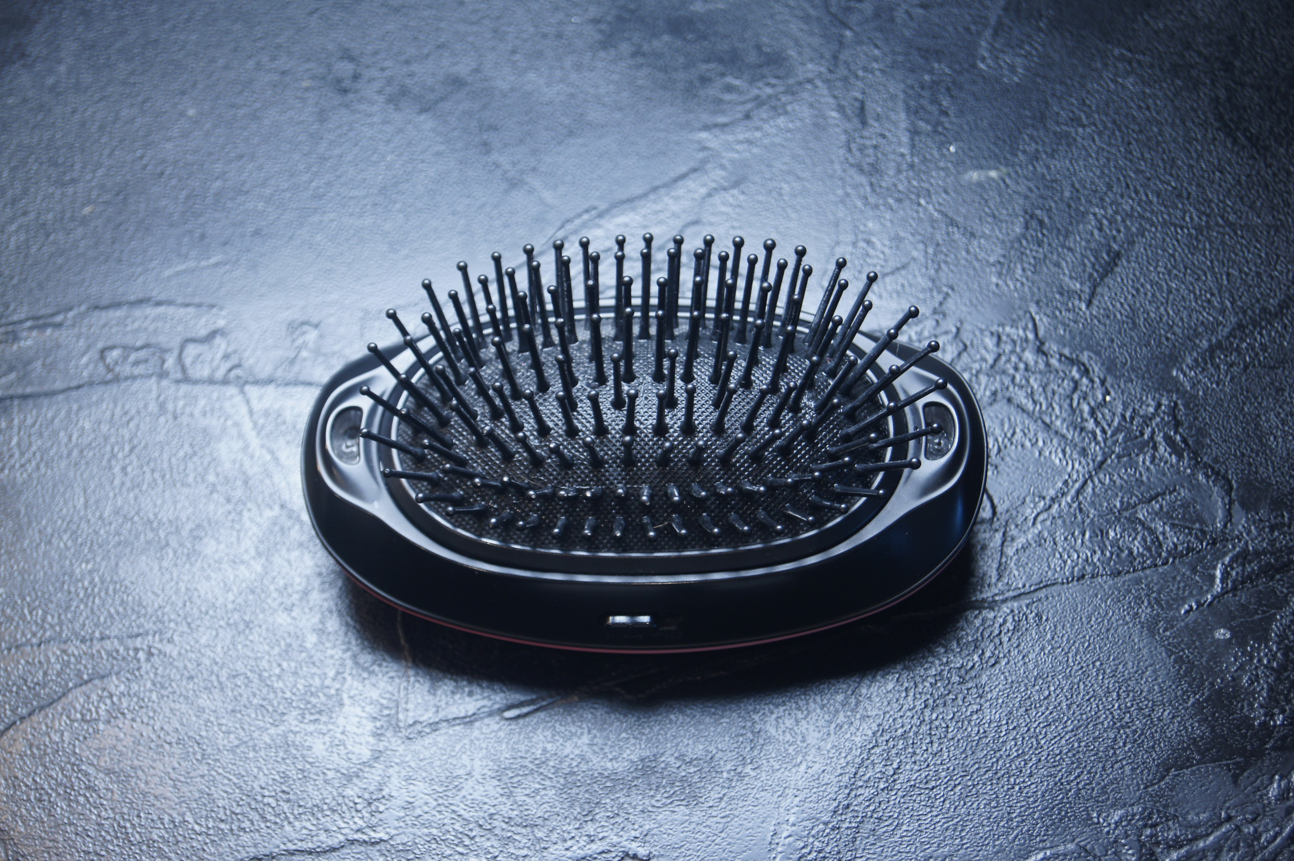 Предметная фотография расчески Xiaomi Yueli. Любовь Каширская — фотограф для малого бизнеса и специалистов