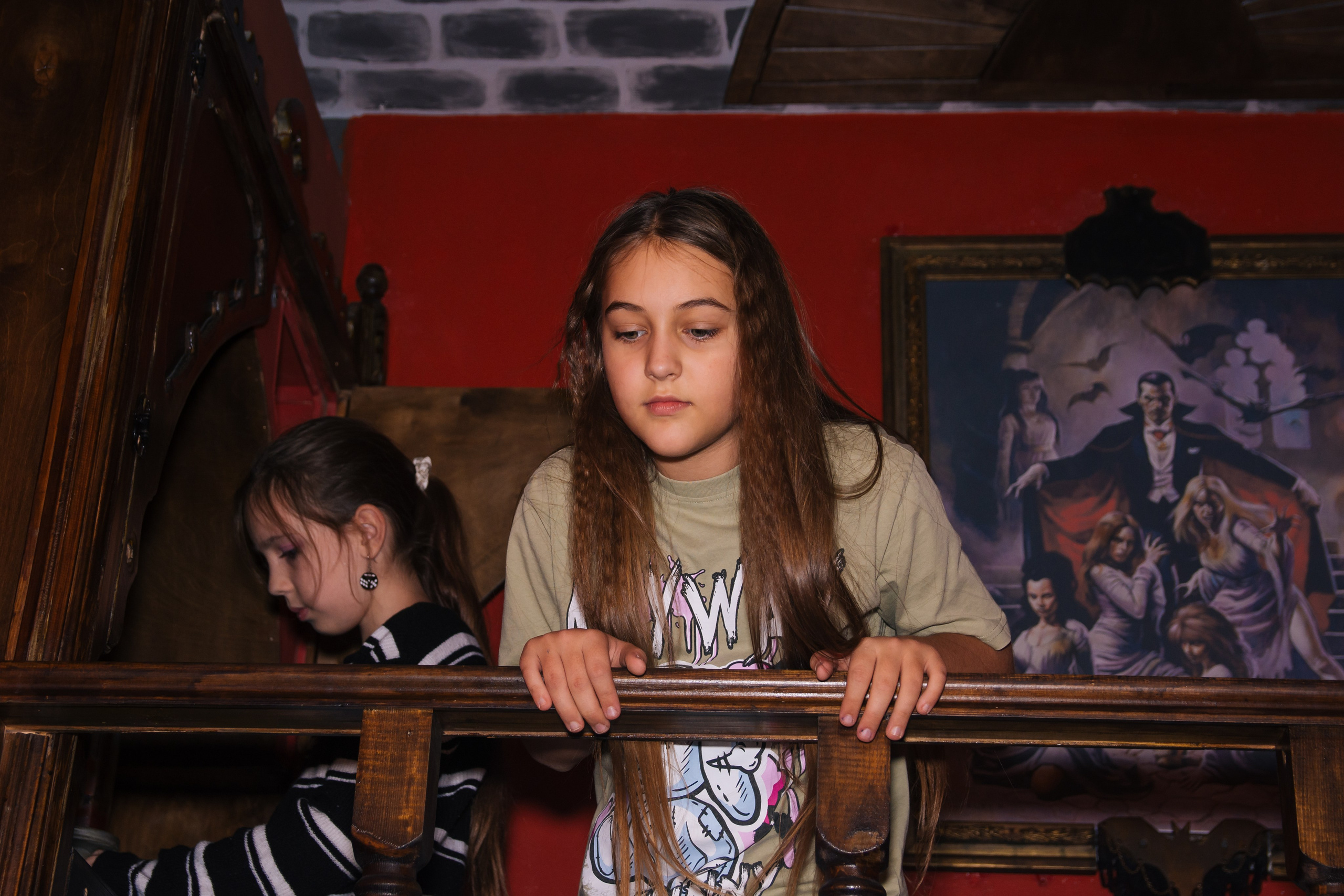 Квесты и праздники в Нелогике. Фотограф в Москве. Индивидуальные и парные съёмки, мероприятия, промо-съёмки для артистов