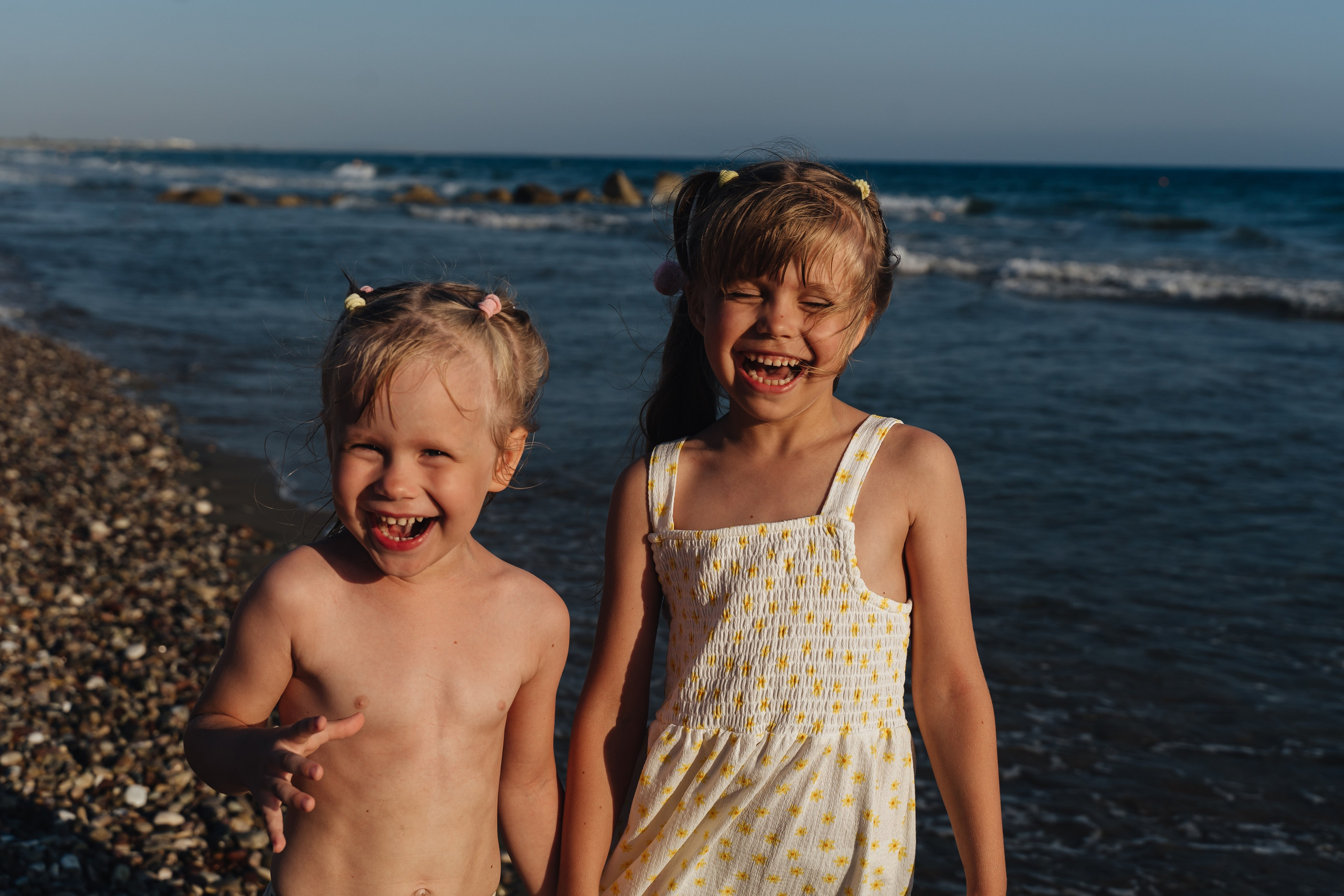 Владимир и Екатерина. Закат на пляже. Свадебный и семейный фотограф Ирина Чернова