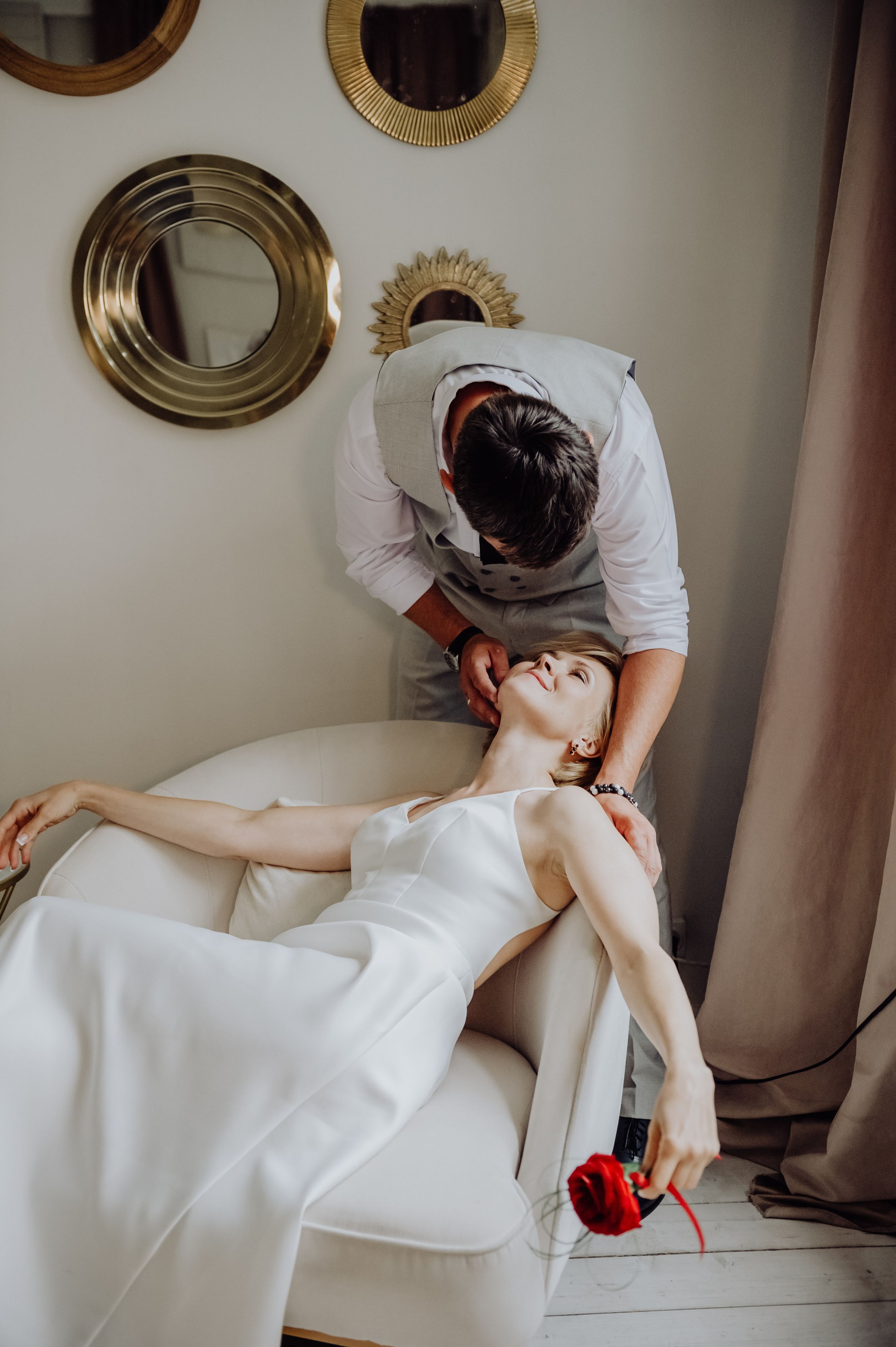 Саша и Женя. Семейный и женский фотограф, контент фотосессия в Екатеринбурге