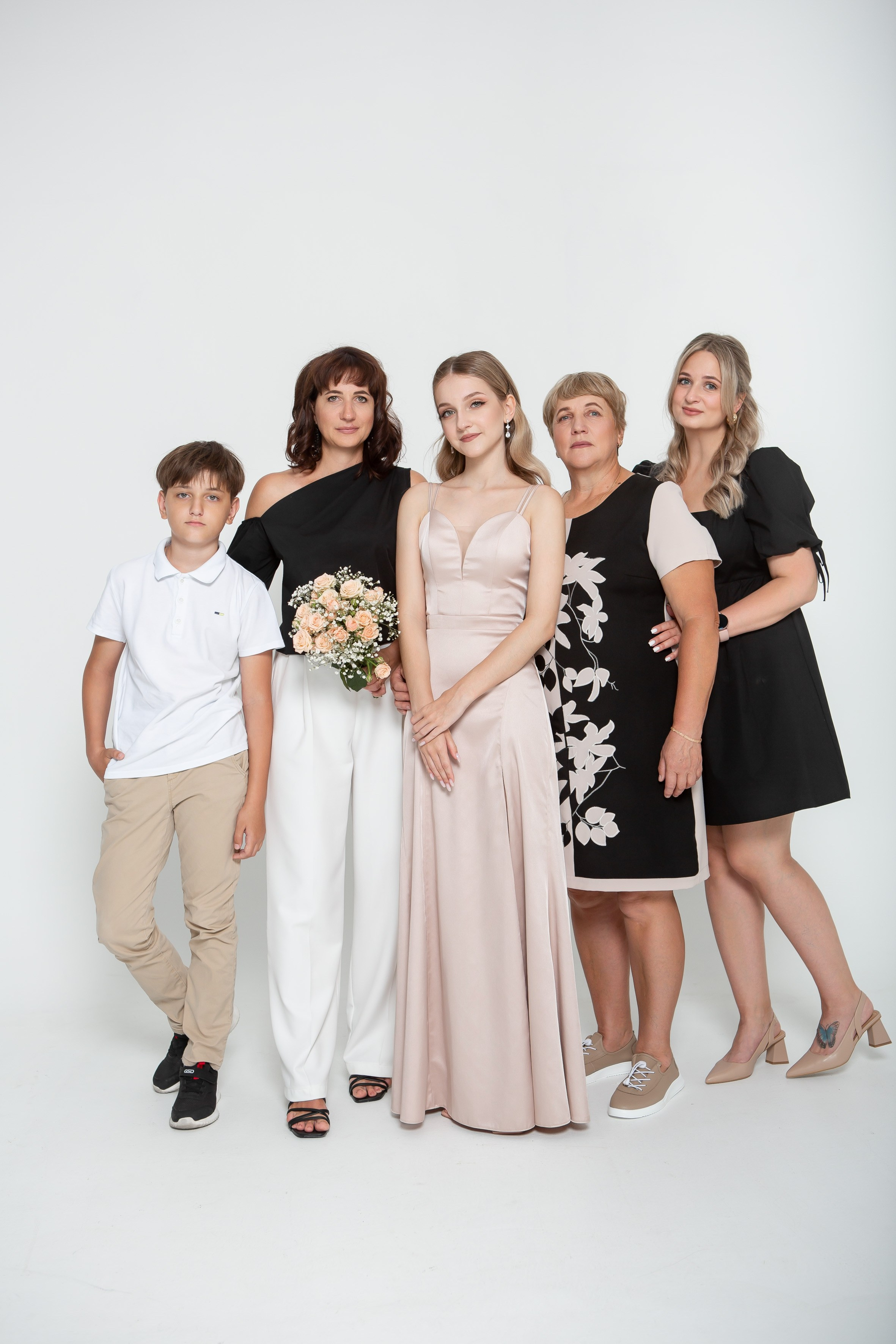 Выпускной девушки. Фотографии её и членов семьи. Свадебный и портретный Фотограф в Липецке Дмитрий Котюков