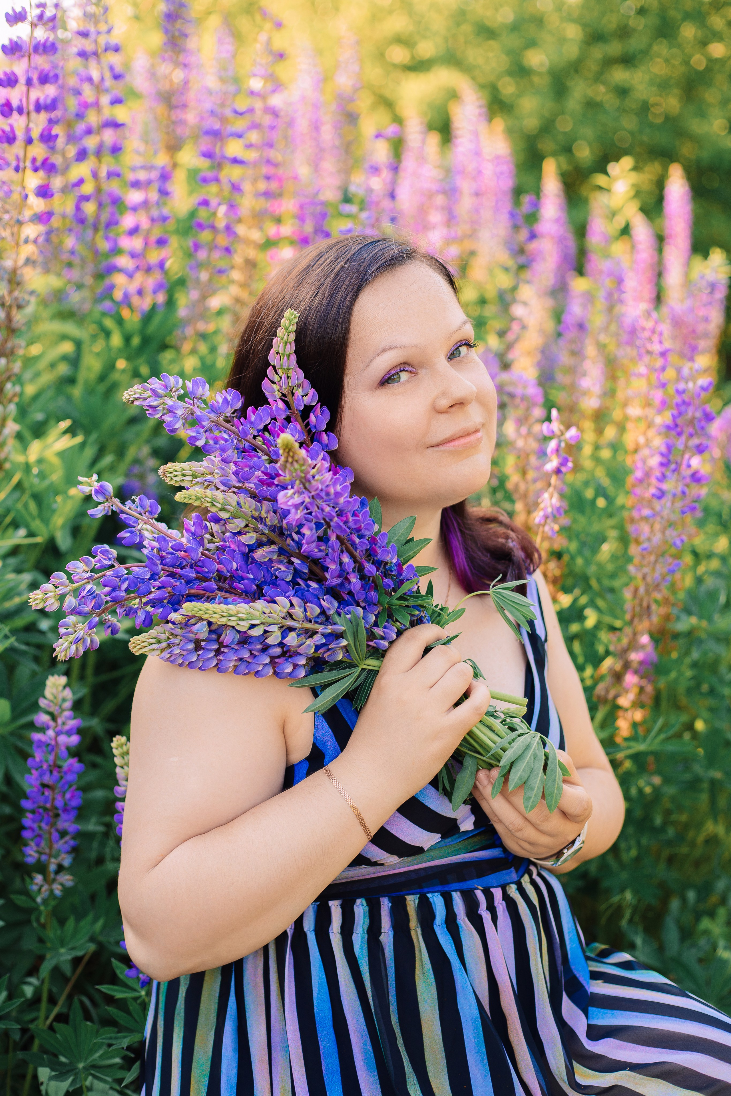 Фотосессия мамы и дочки в люпинах. Фотограф в Санкт-Петербурге, Анна Скворцова