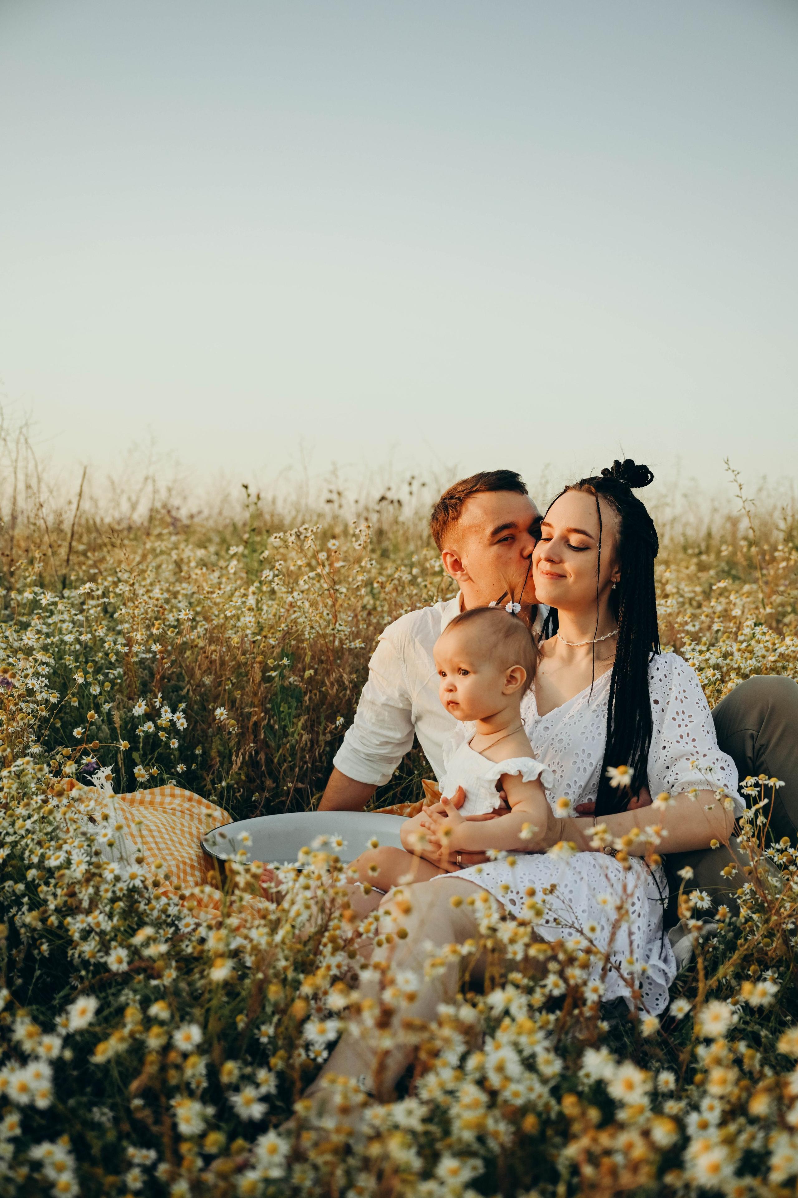 Ромашковое поле. Семейный фотограф в Москве Люберцах Ирина Вронская