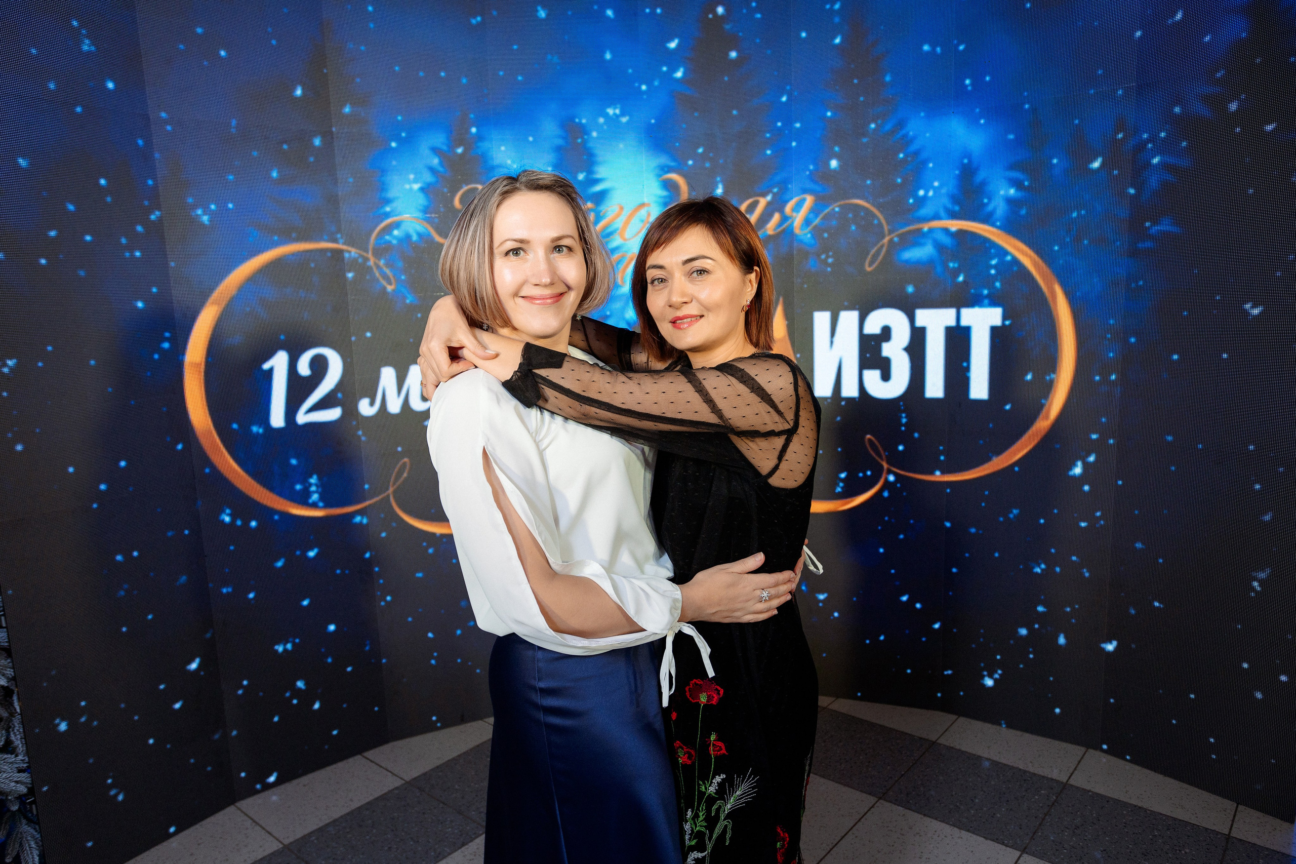 РЕПОРТАЖ: НОВЫЙ ГОД В ДК МЕТАЛЛУРГ. Профессиональный фотограф в Ижевске Леша Петров