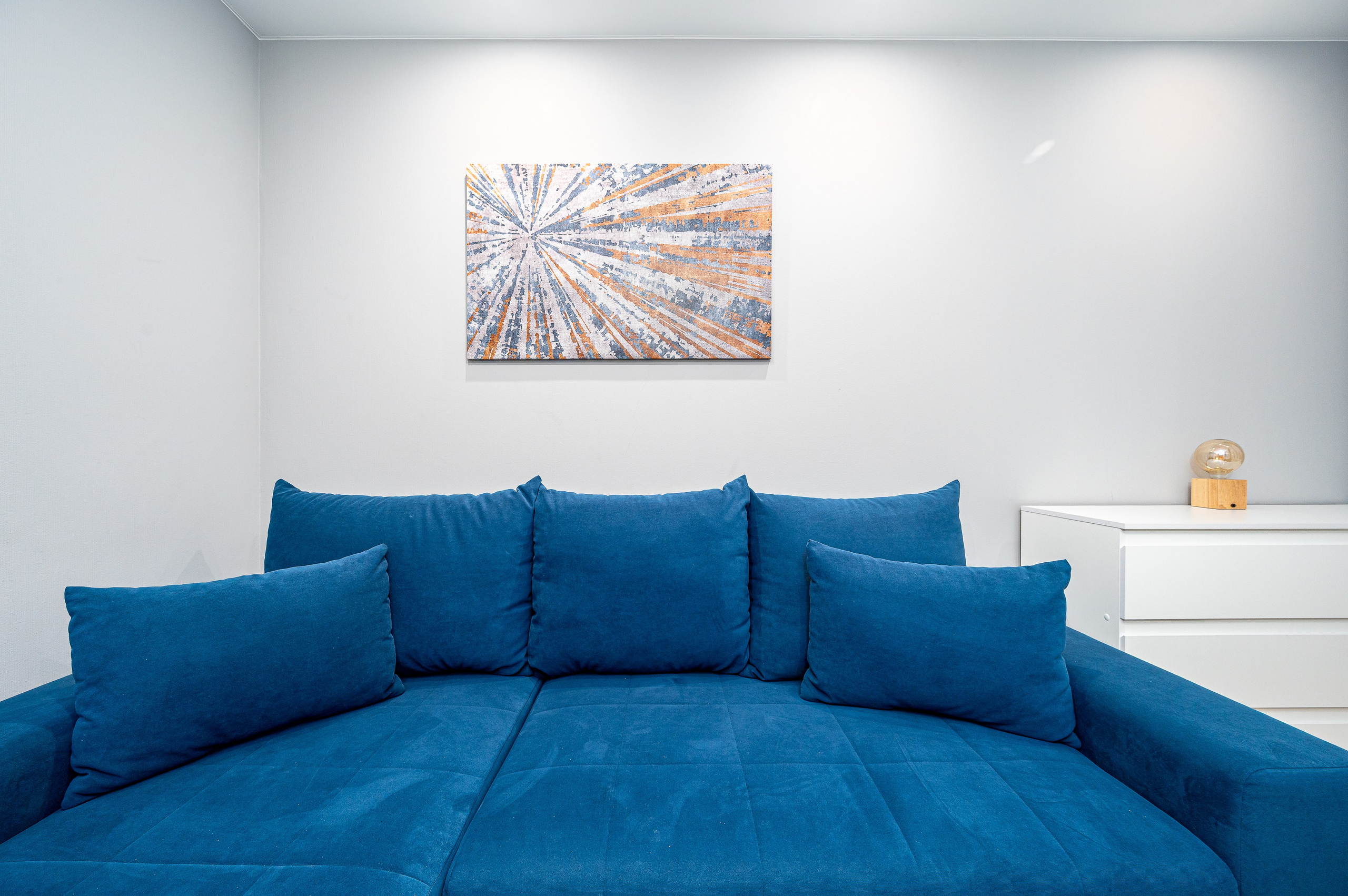 Номер под аренду в Glorax. Интерьерный фотограф. Фото- видеосъемка недвижимости Санкт-Петербург