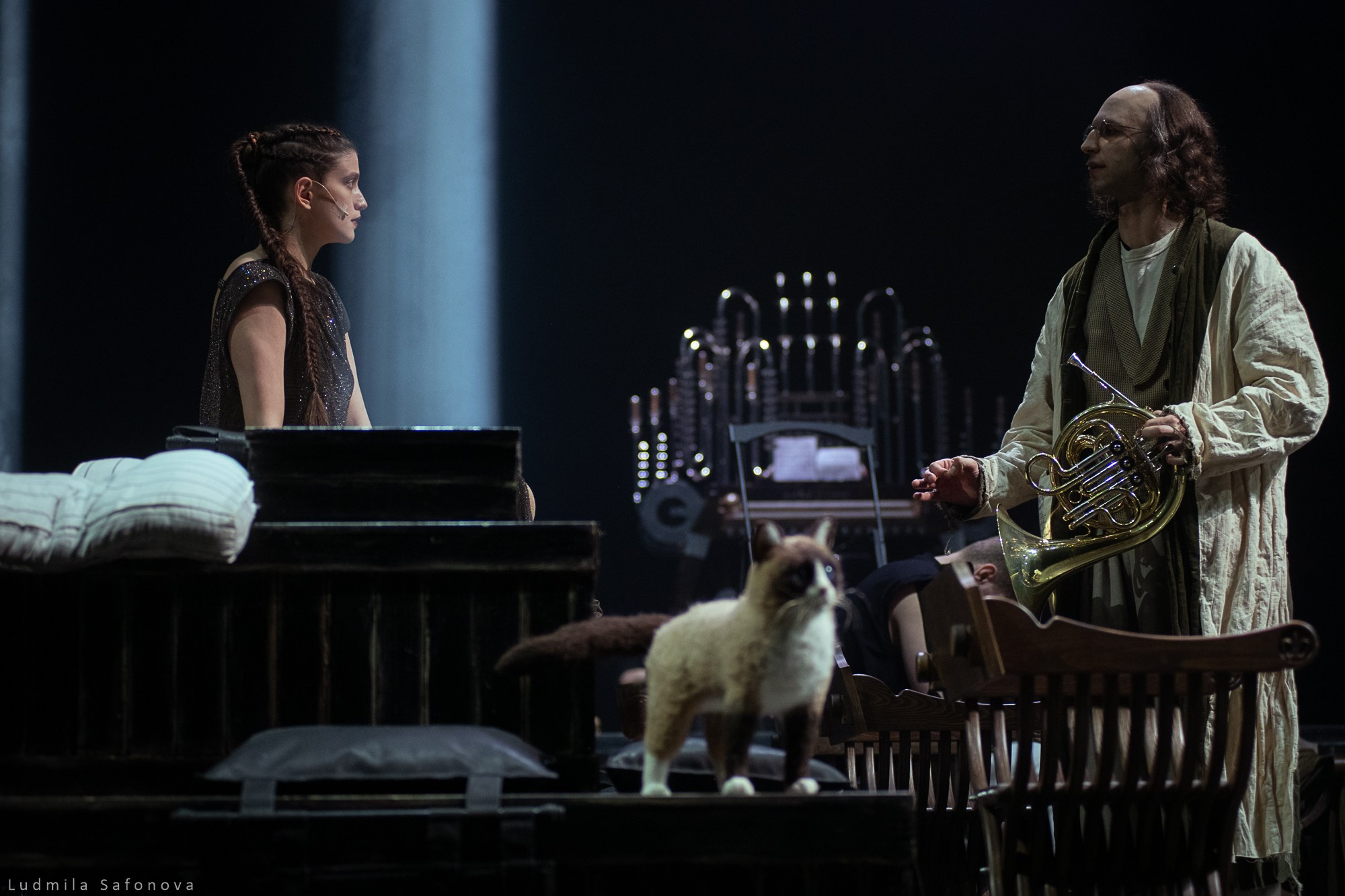 Гамлет. Режиссёр Андрей Гончаров. Гамлет Юра Борисов. Lucytheatre
