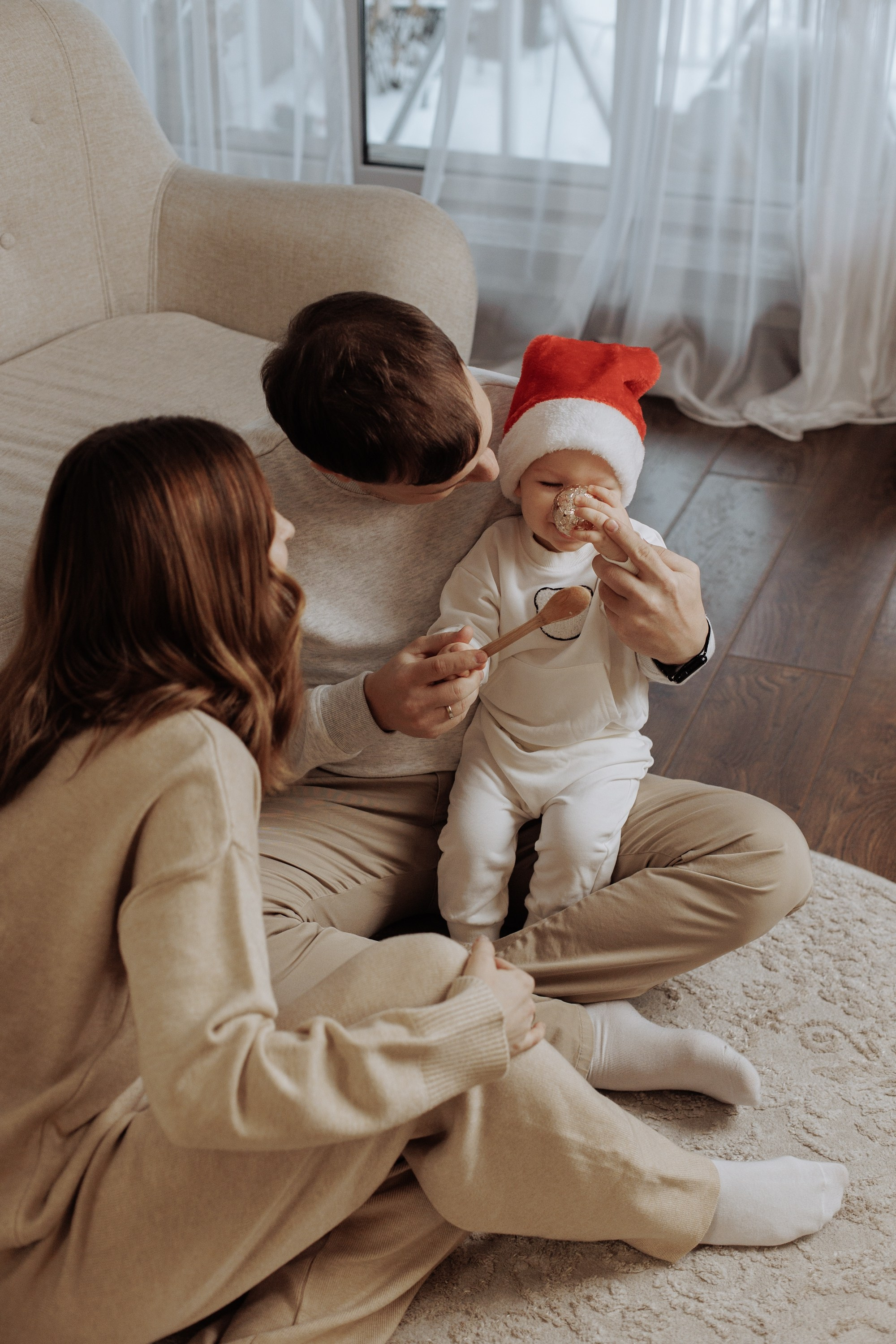Семейная фотосессия «студия». Свадебный фотограф