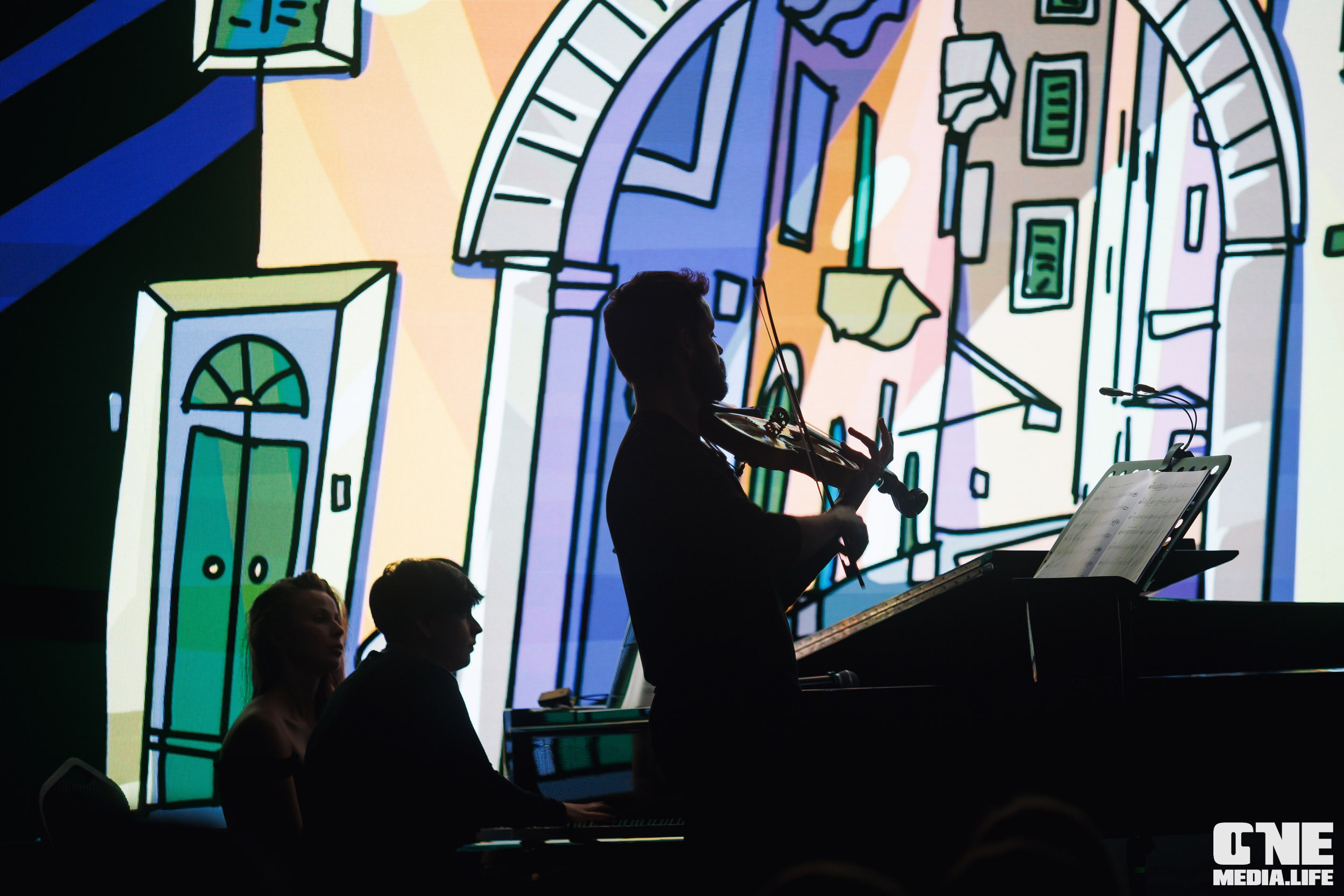 Фоторепортаж из Янтарь Холла. One Media Life: фоторепортажи, фотоотчеты с мероприятий и заведений