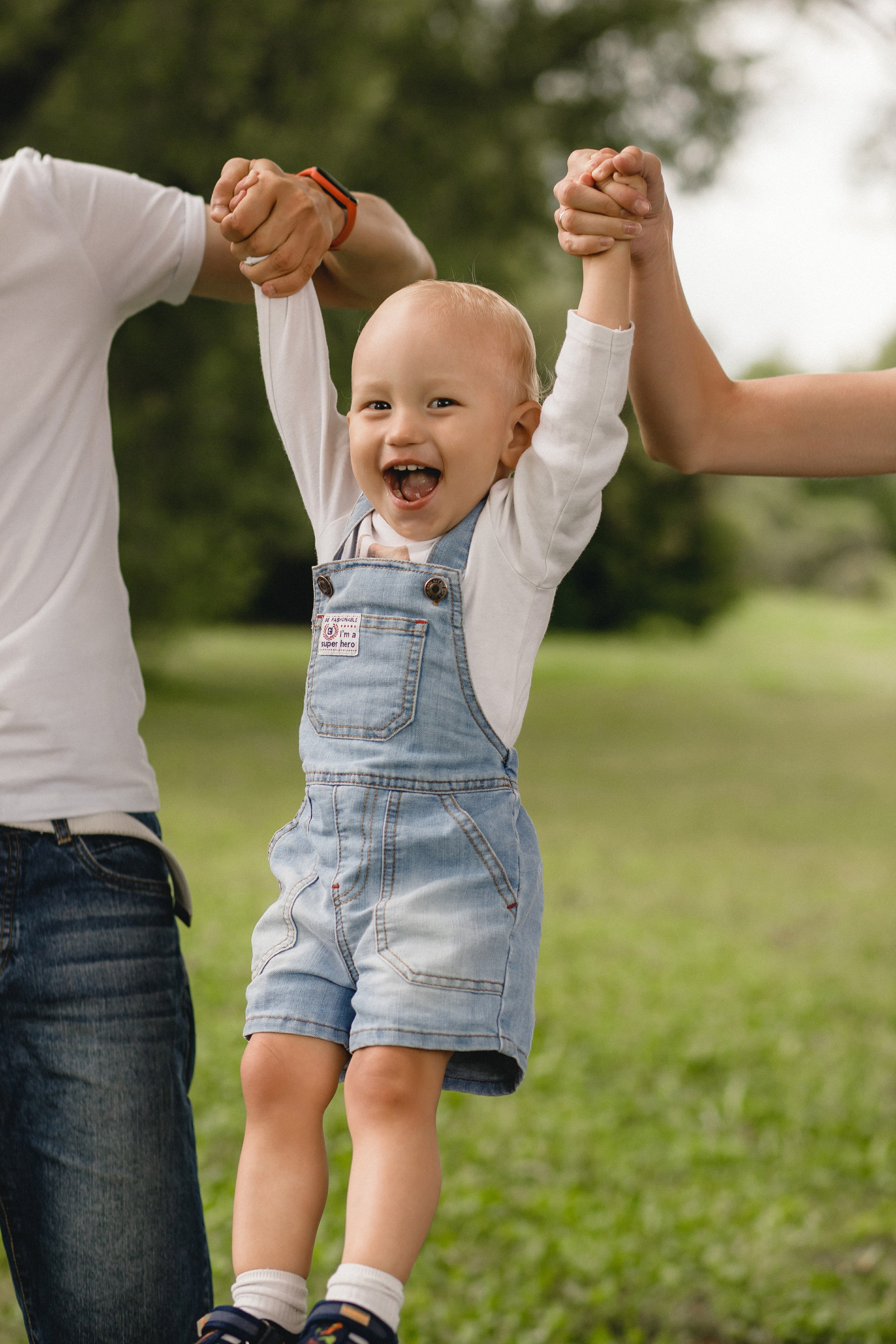 Денис, Настя и Андрюша. Главная