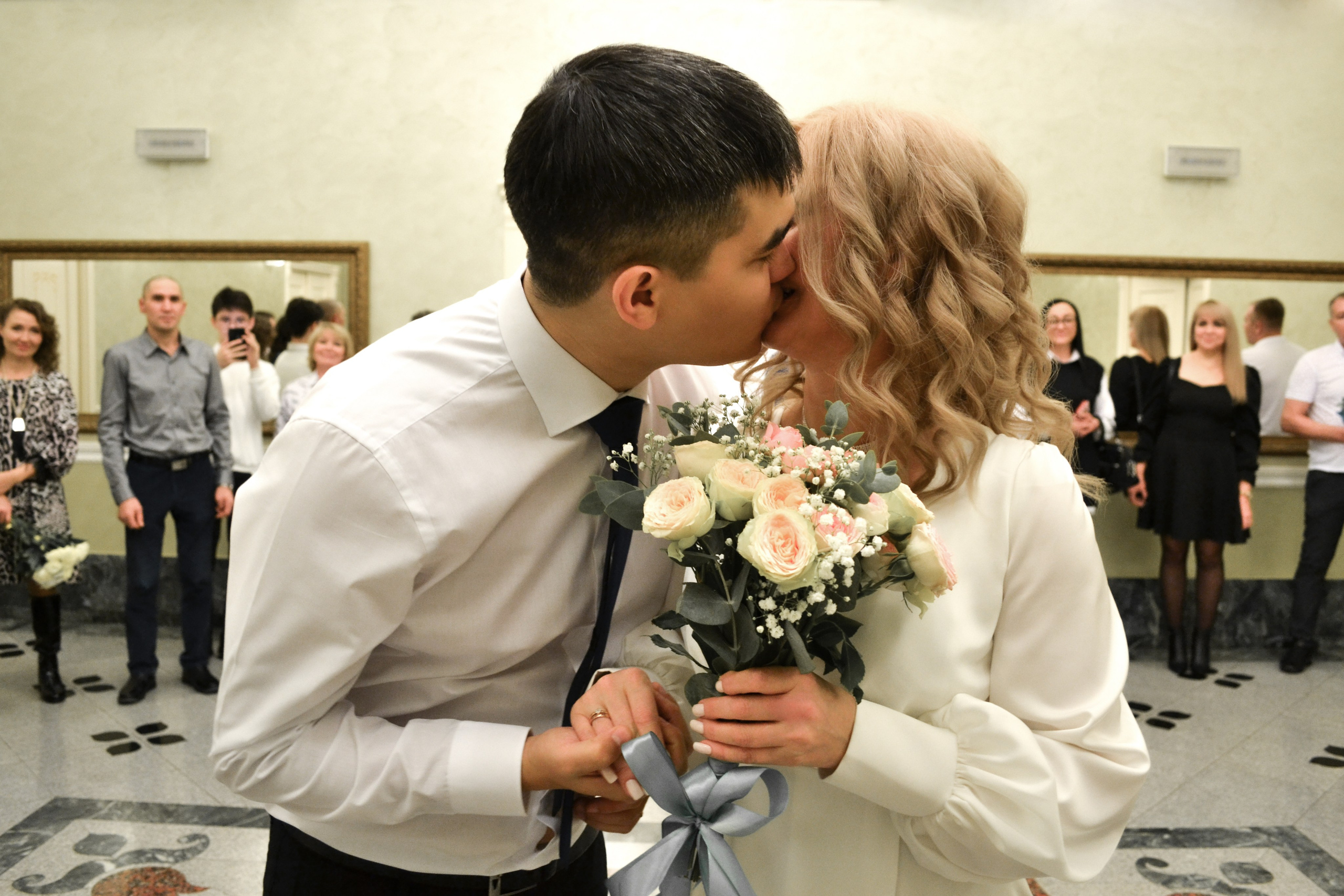 Иван и Вика. Семейный и свадебный фотограф в Йошкар-Оле Виктор Крайт