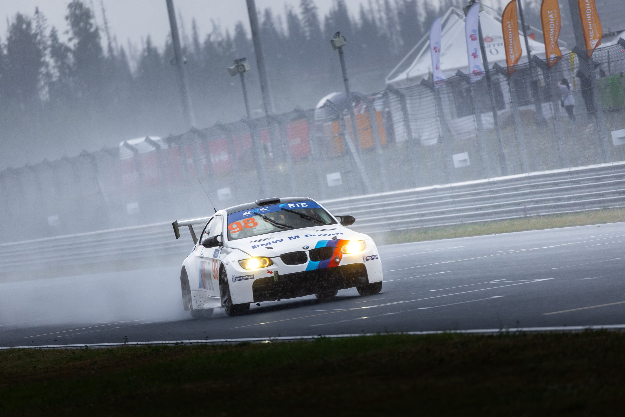 Garage fest 2025. Автомобильный фотограф в Санкт-Петербурге — Илья Kaseone_1