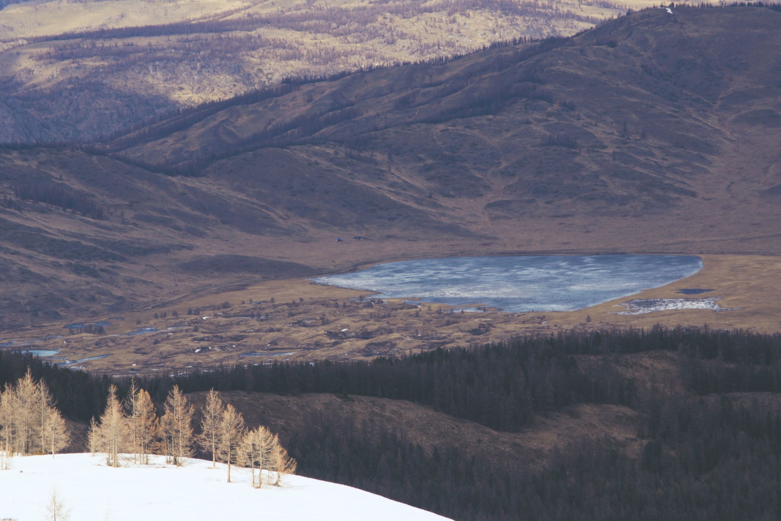 Озеро вид с горы Курайская степь фото Алтай