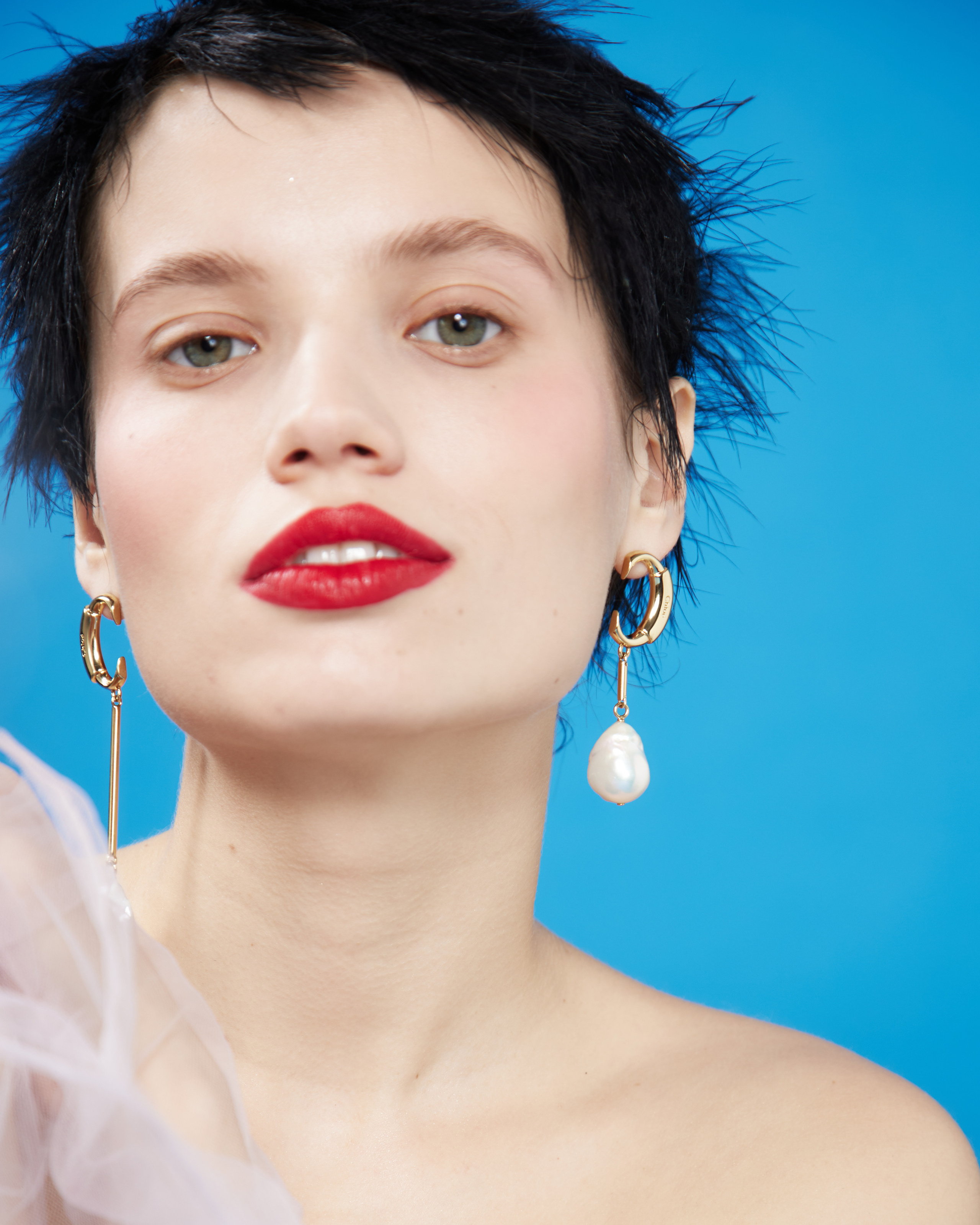 Bluew. Maria Poleshchuk, commercial photographer in Sydney