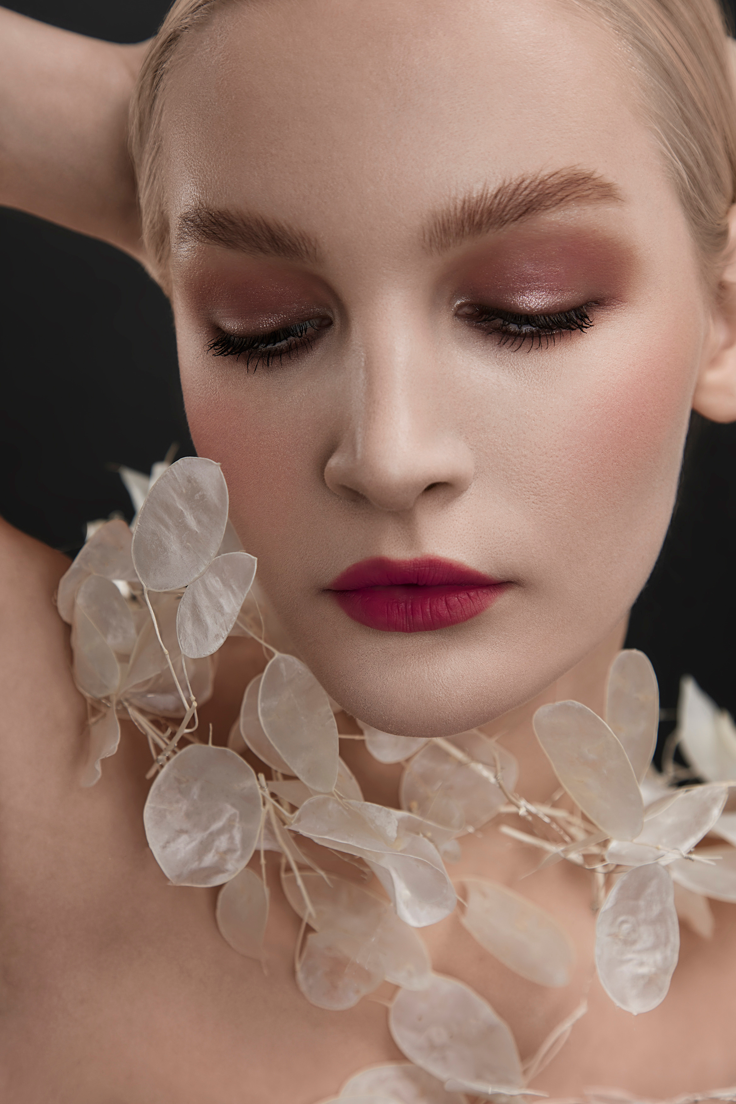 Red. Maria Poleshchuk, commercial photographer in Sydney