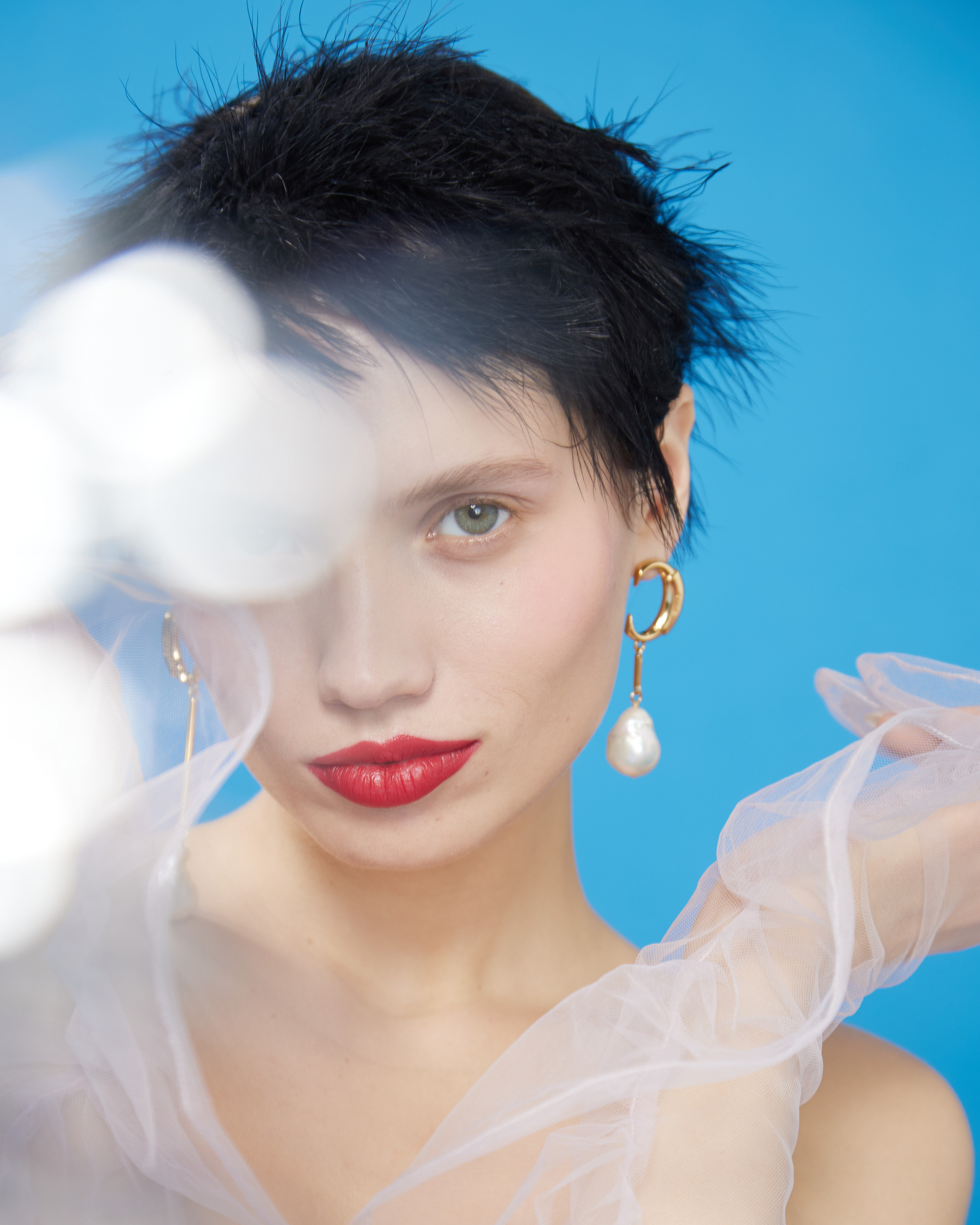 Bluew. Maria Poleshchuk, commercial photographer in Sydney