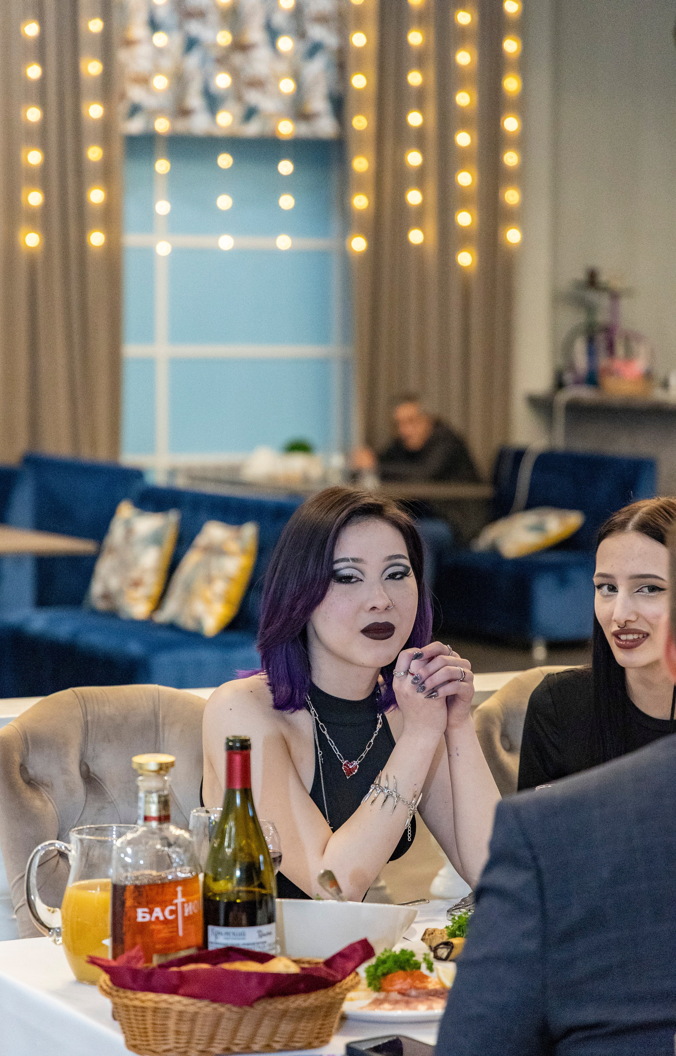 Свадебная фотосессия свадебный фотограф Татьяна Марсуверских свадебная фотопрогулка Москва Жуковский. Фотограф для маркетплейсов, фотоуслуги в Жуковском Татьяна Марсуверских