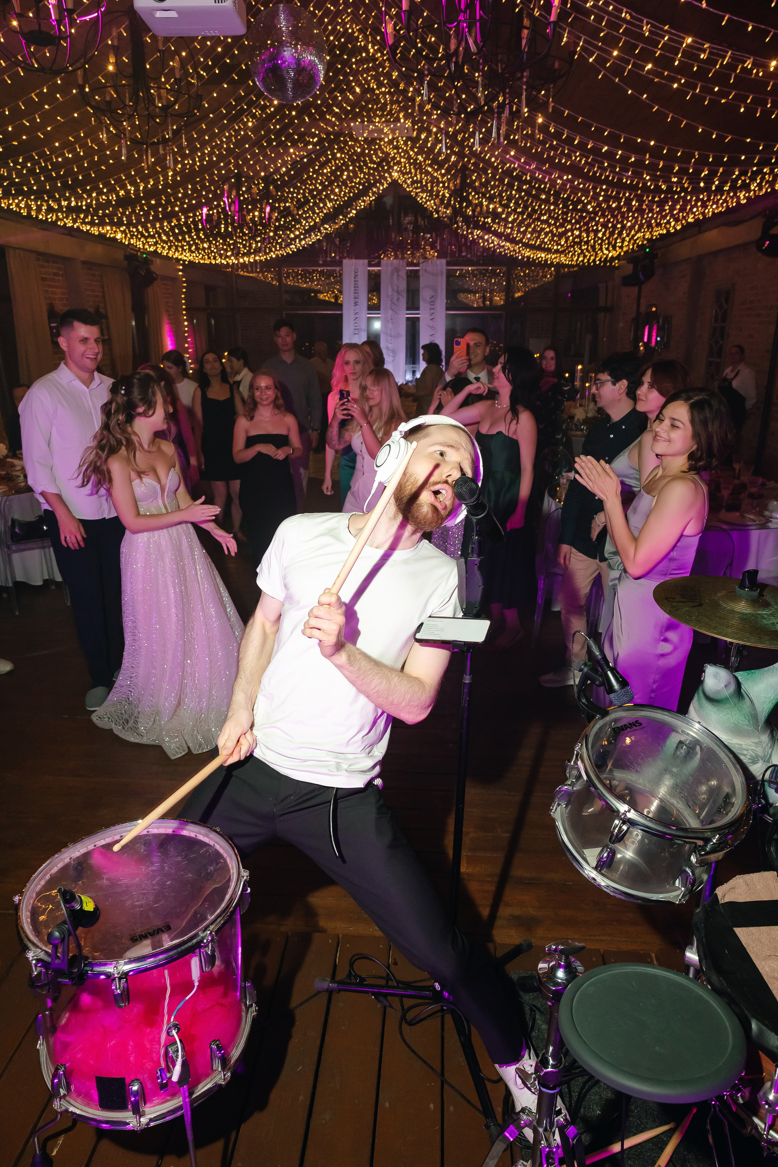 Даша & Антон. Агентство по организации мероприятий