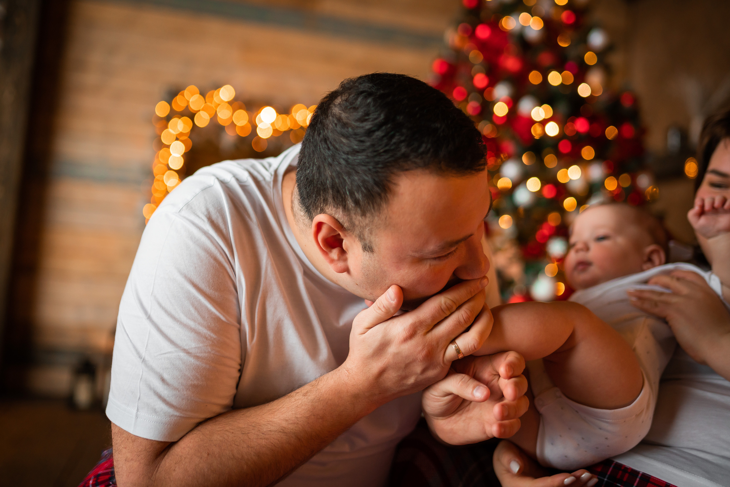 Celebrate Christmas & New Year with Family Photos | Austin Mini Sessions — Limited Spots! | Anny Smirnova