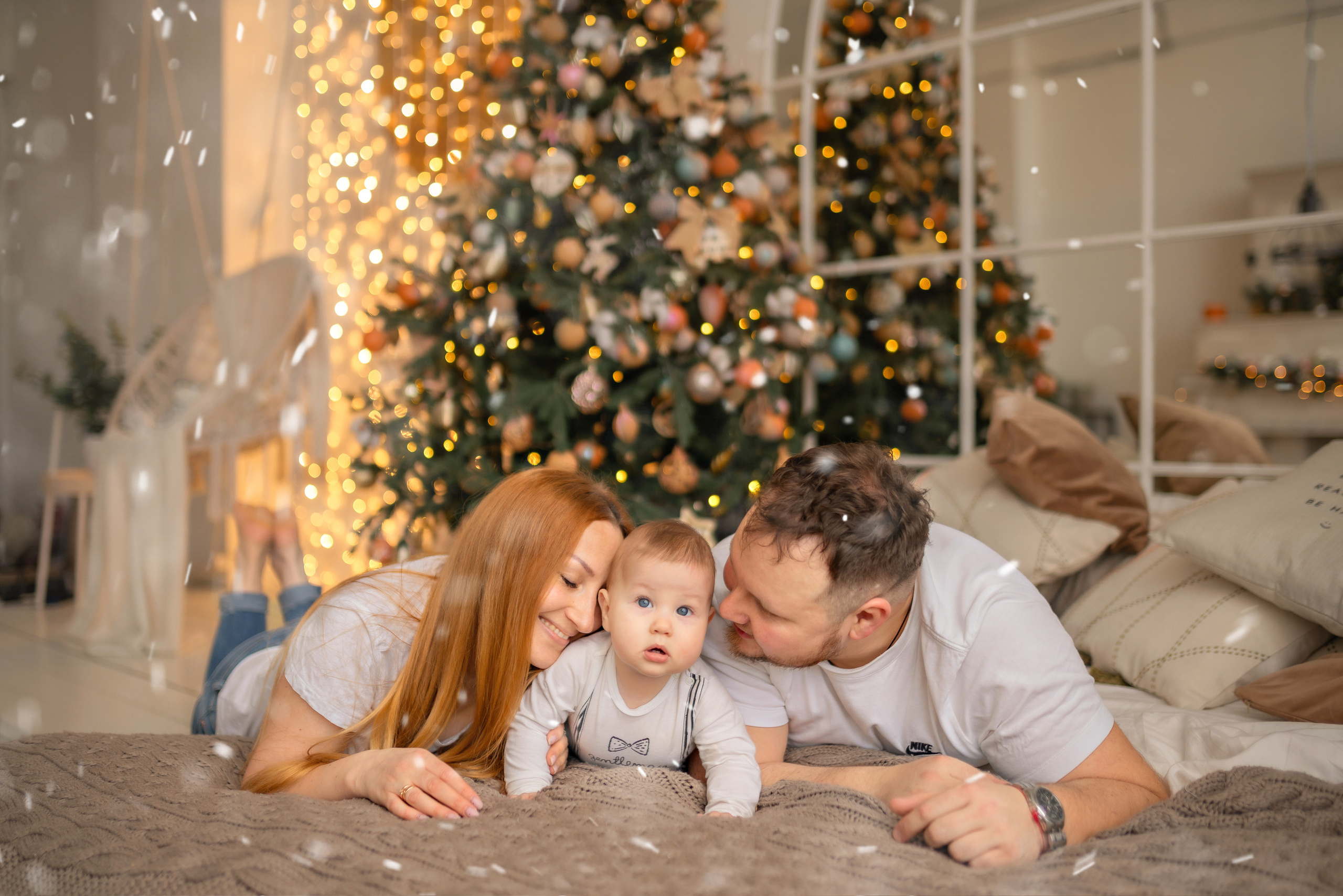 Celebrate Christmas & New Year with Family Photos | Austin Mini Sessions — Limited Spots! | Anny Smirnova