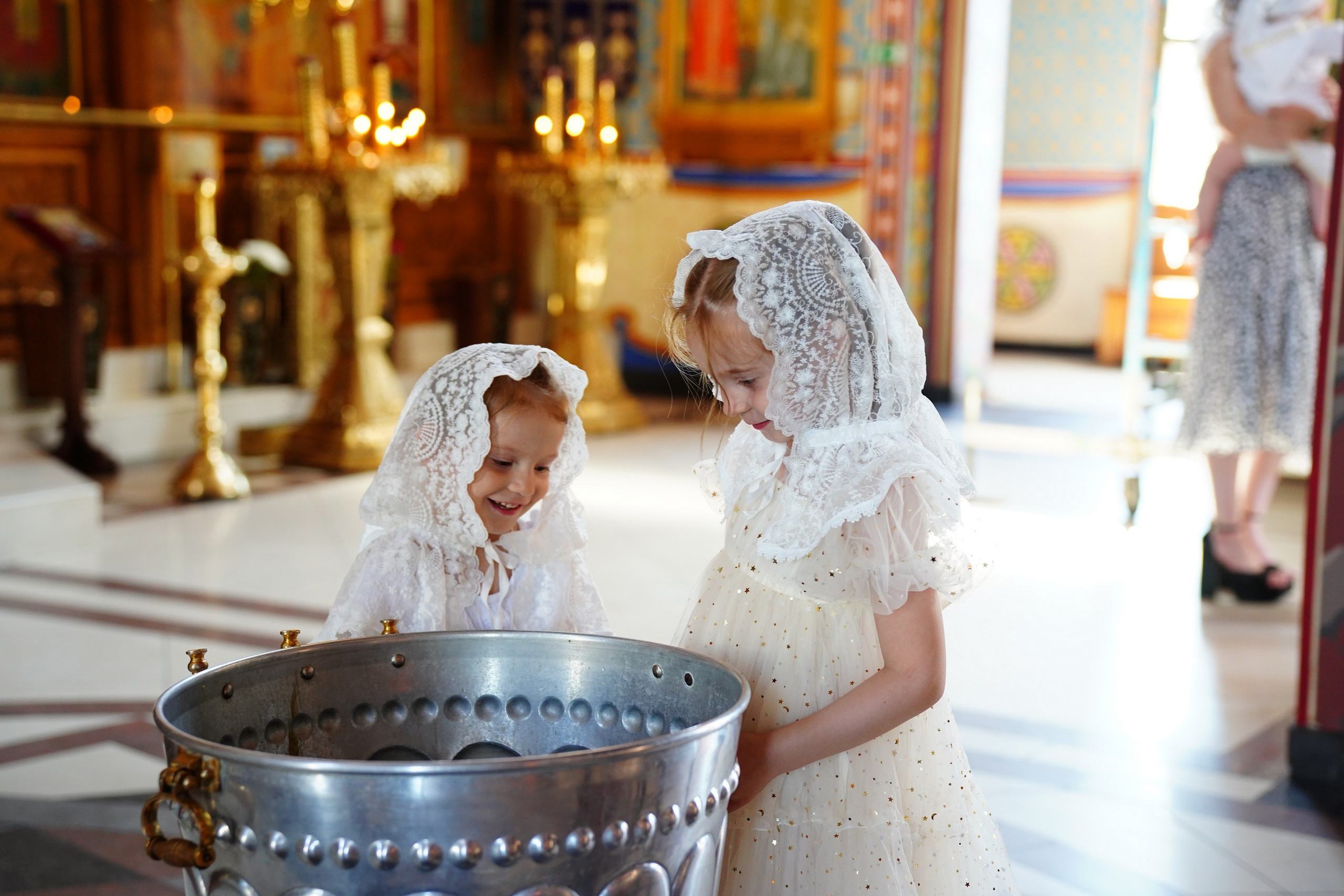 Крещение. MEMENTO.Выпускные альбомы, школьные, юбилейные и другие книги. Ростов-на-Дону