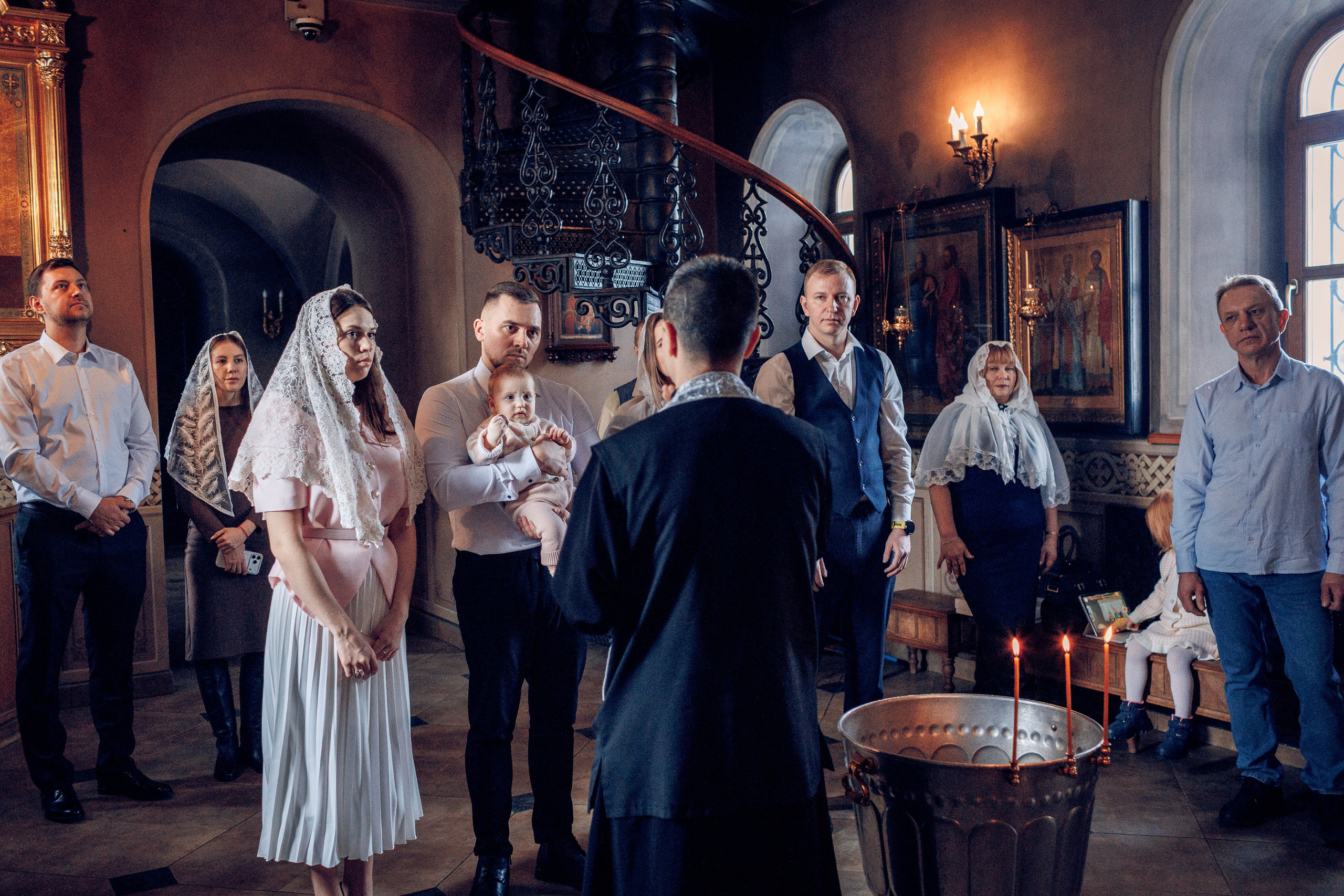 Крещение в Храме Святого Уара Мученика в Вешках. Профессиональный фотограф в Москве и Мо Мария Шантарёва