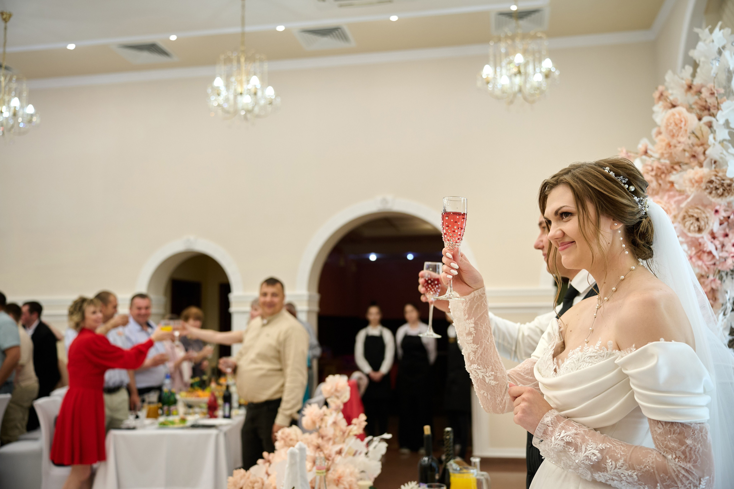 Гибридная съемка свадьбы Виктора и Виктории. Профессиональный фотограф Старый Оскол, Губкин — свадьба, венчание, крещение, юбилей и день рождения