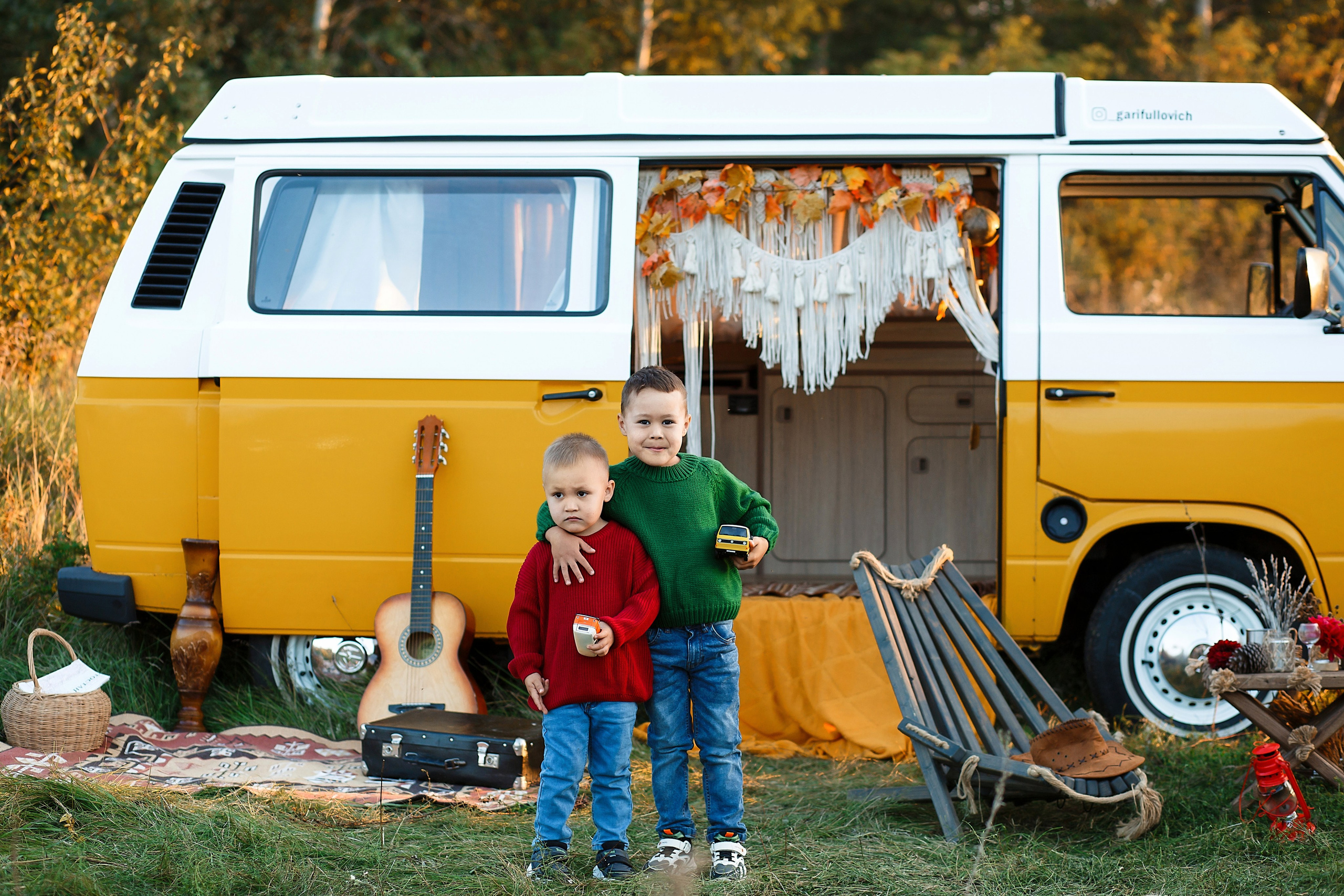 Желтый фургон. Семейный и детский фотограф в Стерлитамаке Разина Рахмангулова