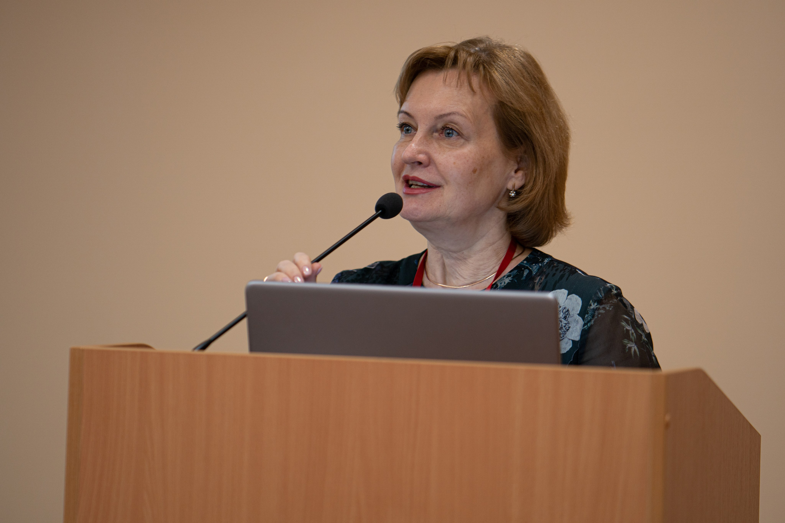 Научно-практическая конференция. Творческий и репортажный фотограф в Москве Клим Долгов