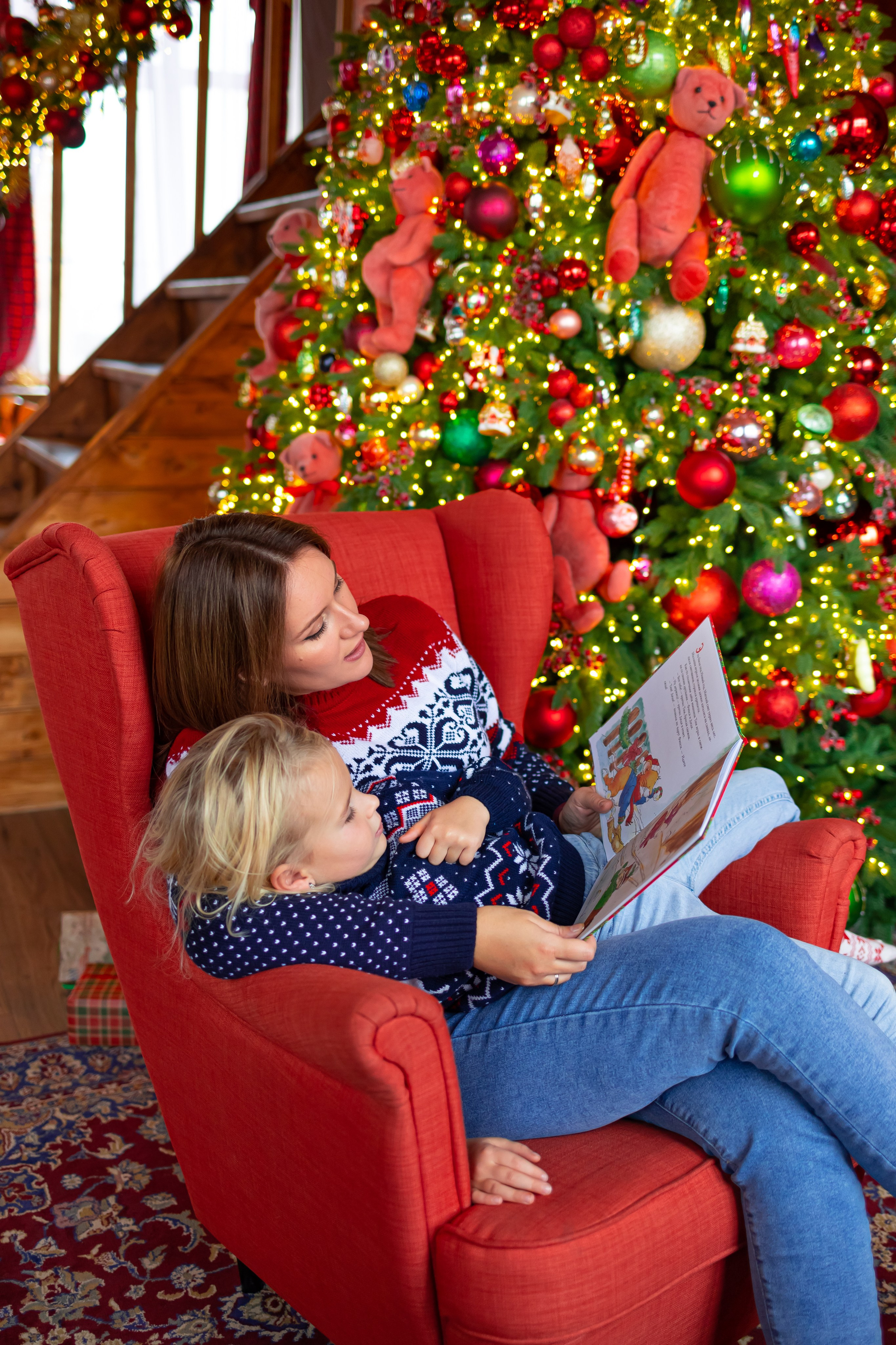 Алиса и Анна. Оксана Ромашкина- семейный и ньюборн фотограф из Москвы