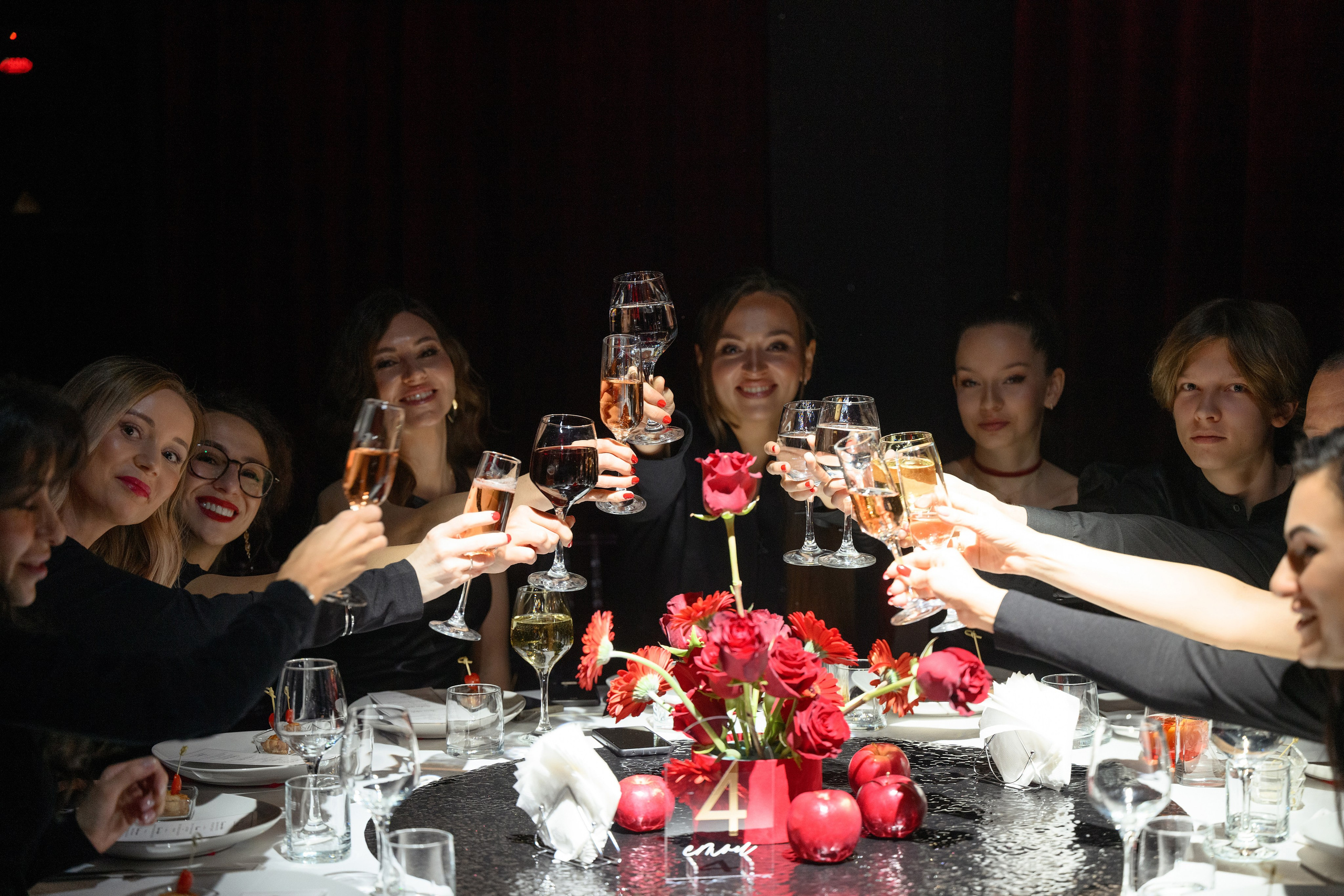 Иван и Ирина. Главная