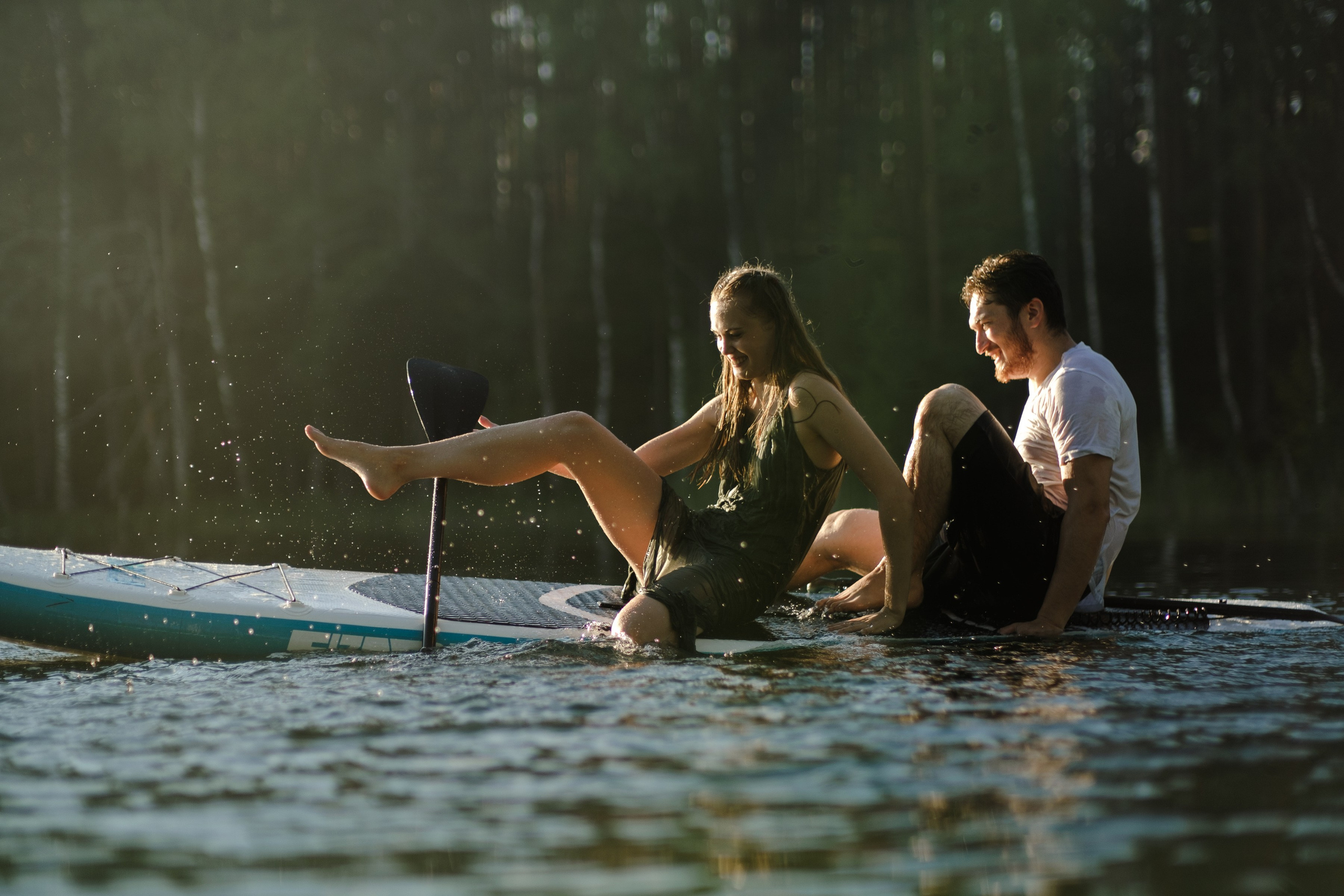 Петя и Лина, на сапах. Интерьерный фотограф и видеограф в Санкт-Петербурге Вадим Балбашевский