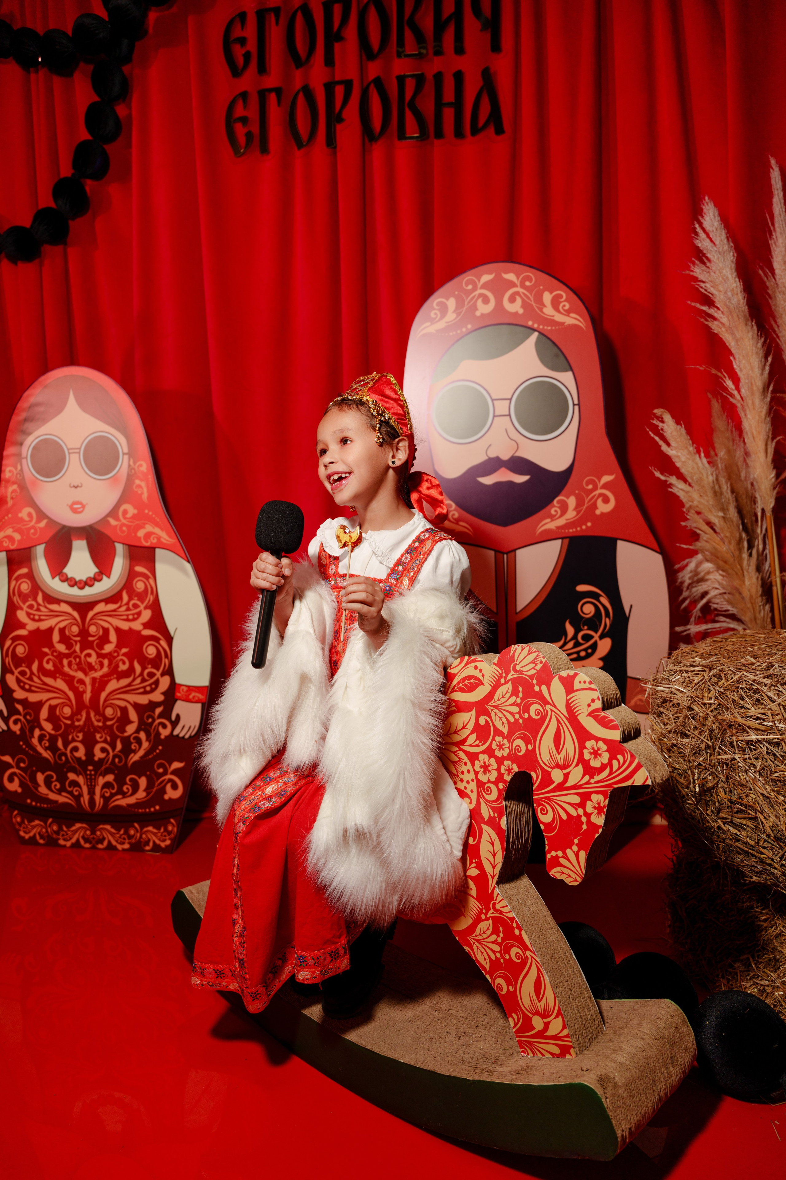 Репортажный фотограф на гендер пати в славянском стиле в Москве. Репортажный фотограф Москва Сергей Дружинин